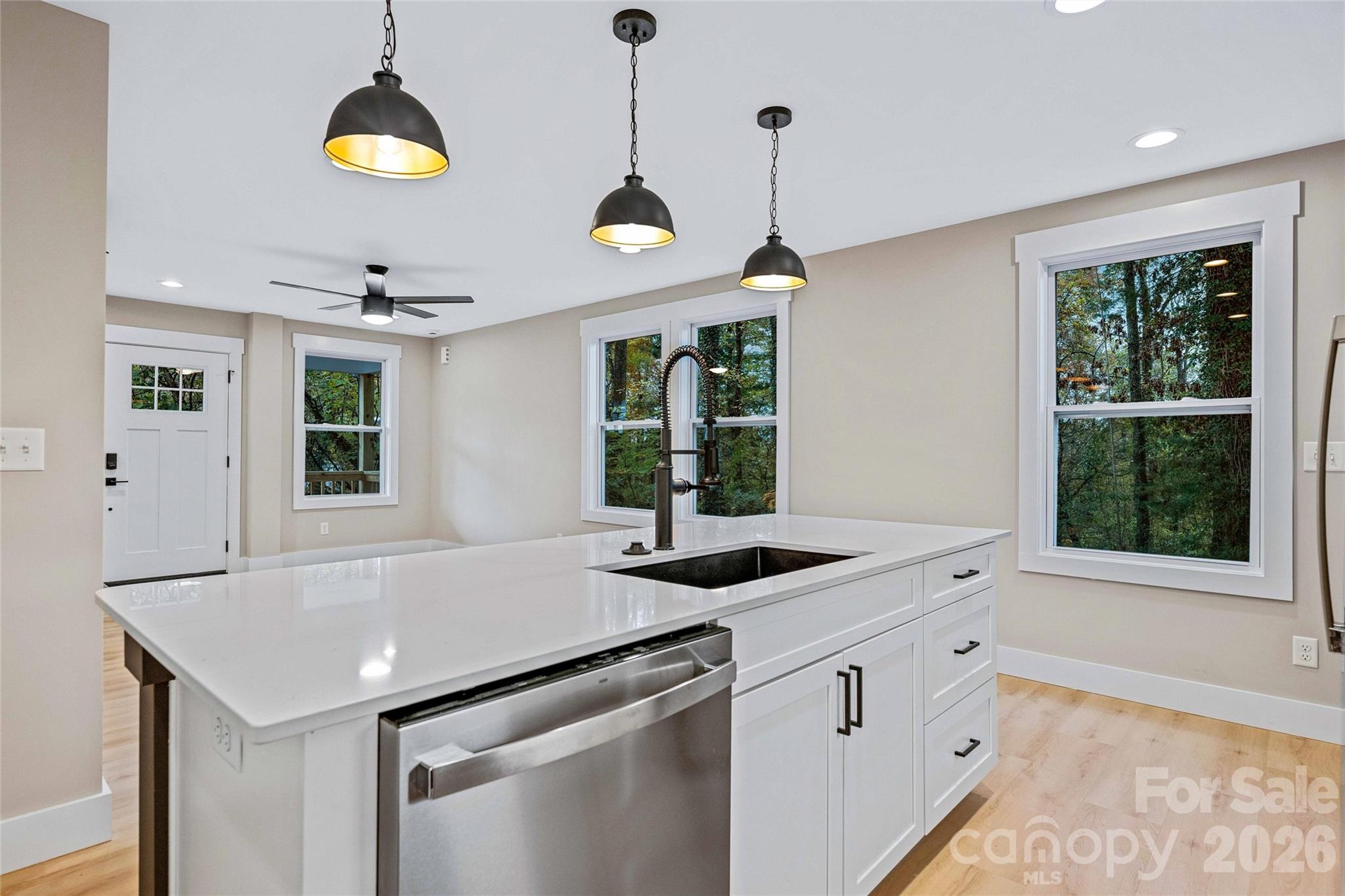 11 Baldwin Street Property Photo 20