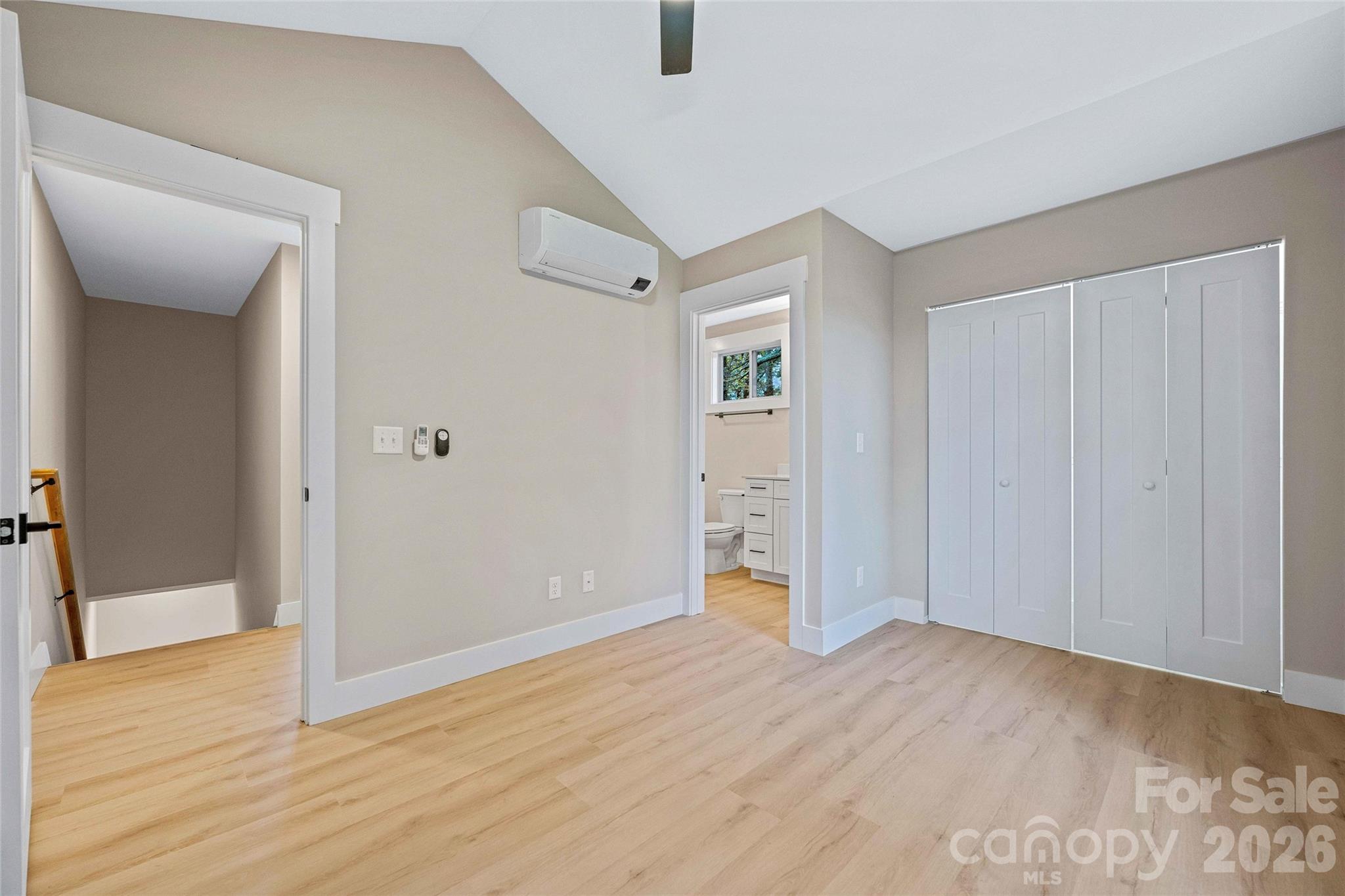 11 Baldwin Street Property Photo 26