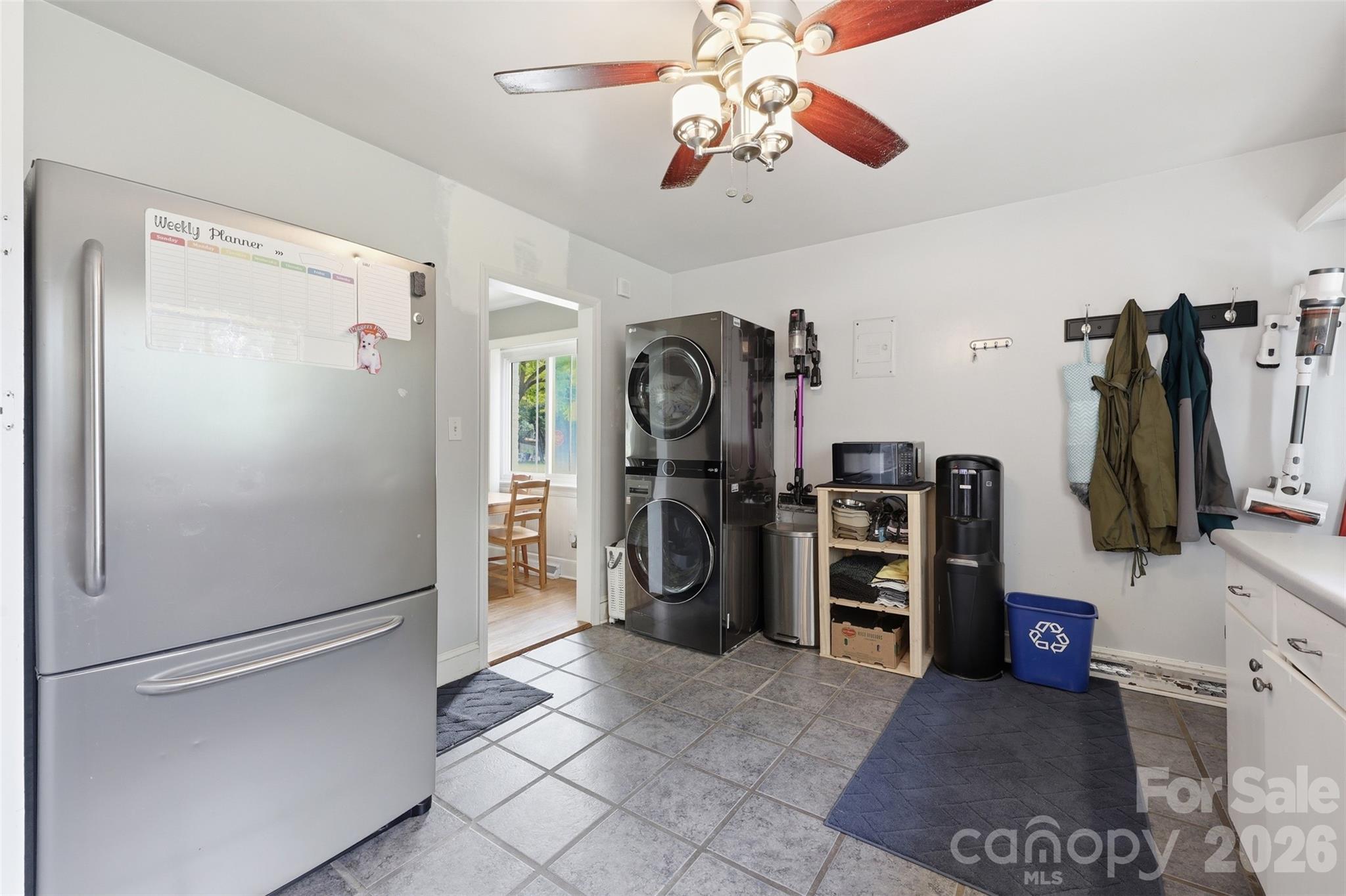 2736 Palm Avenue Property Photo 12
