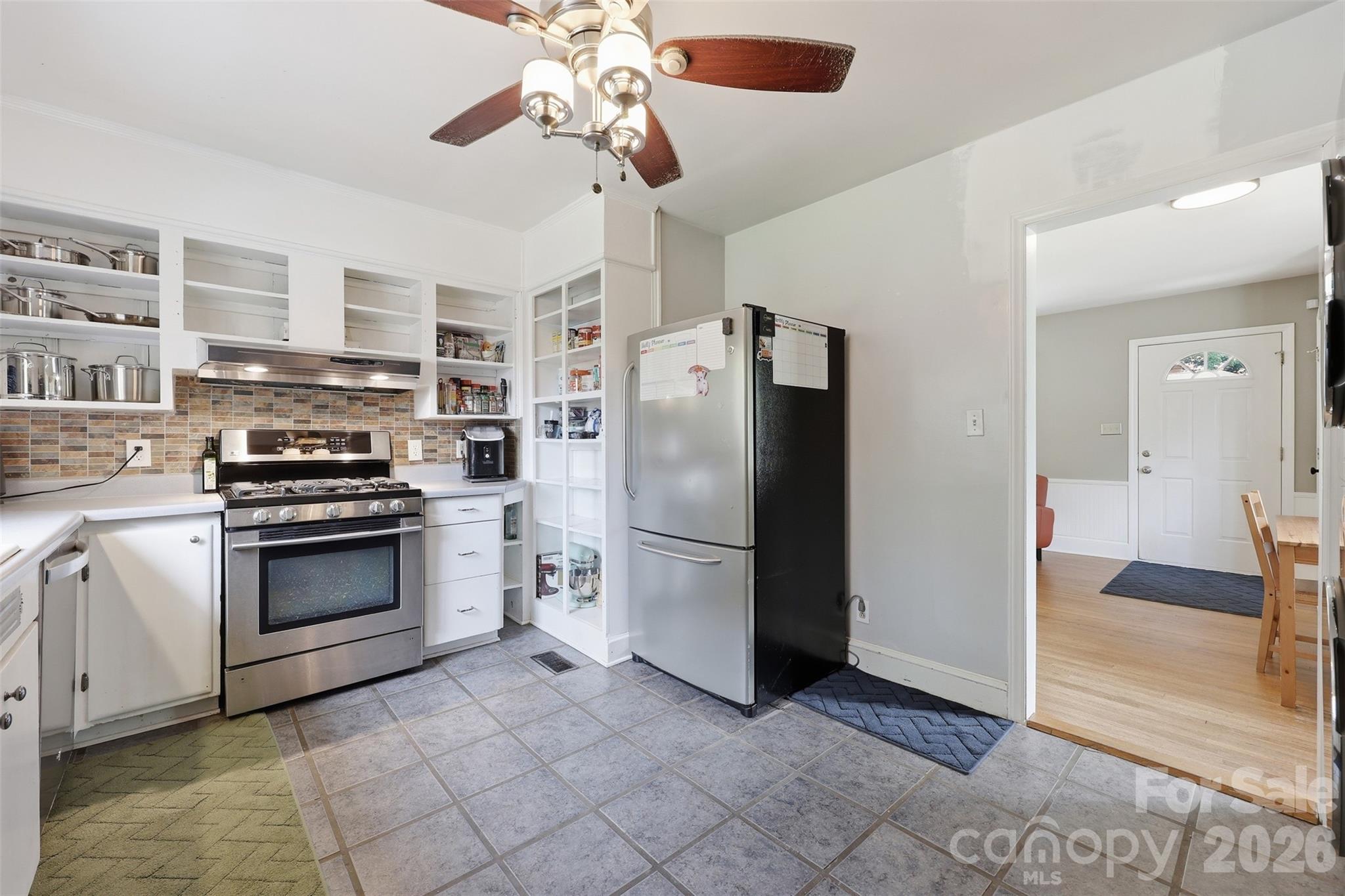 2736 Palm Avenue Property Photo 13