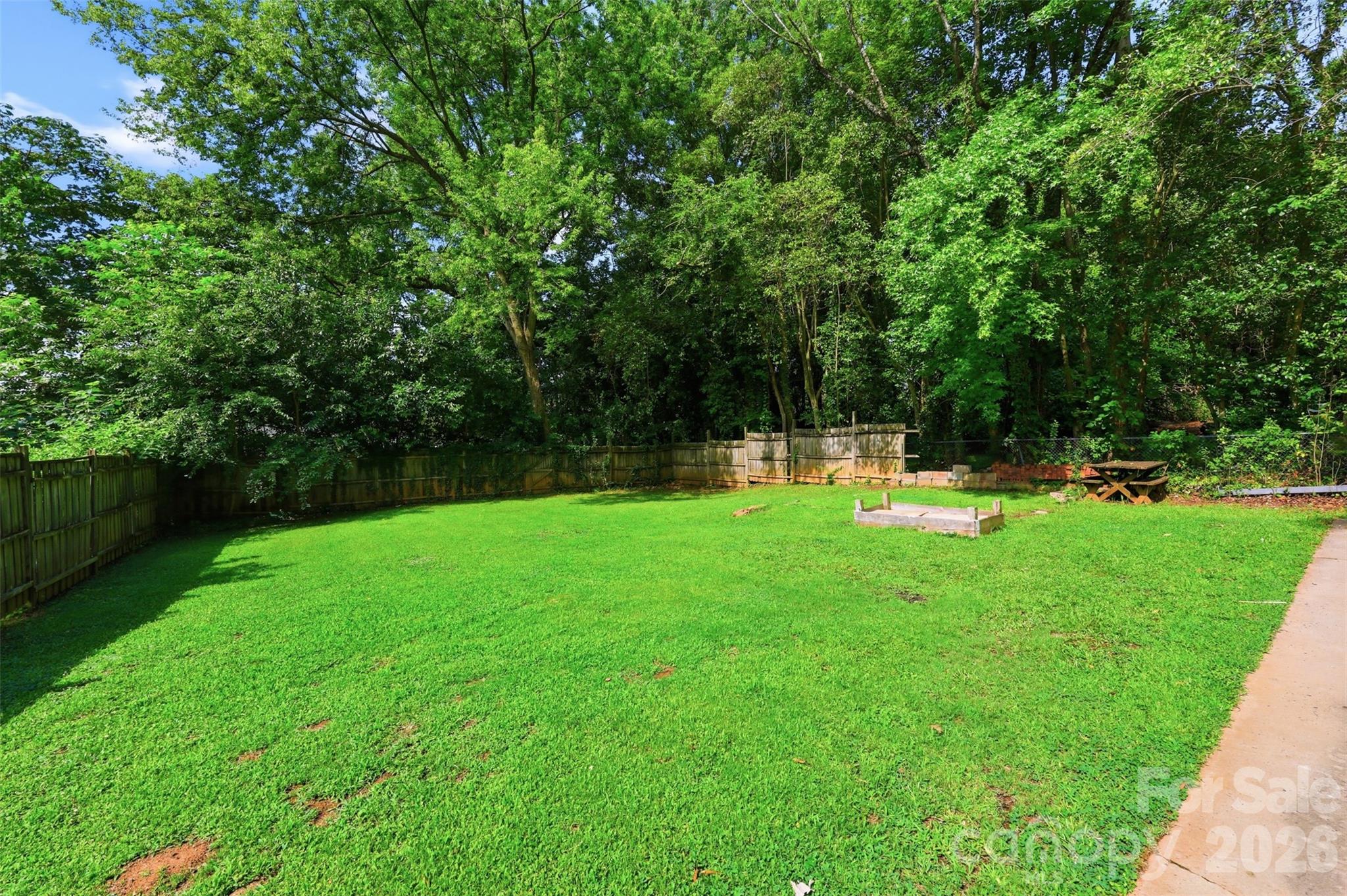 2736 Palm Avenue Property Photo 19