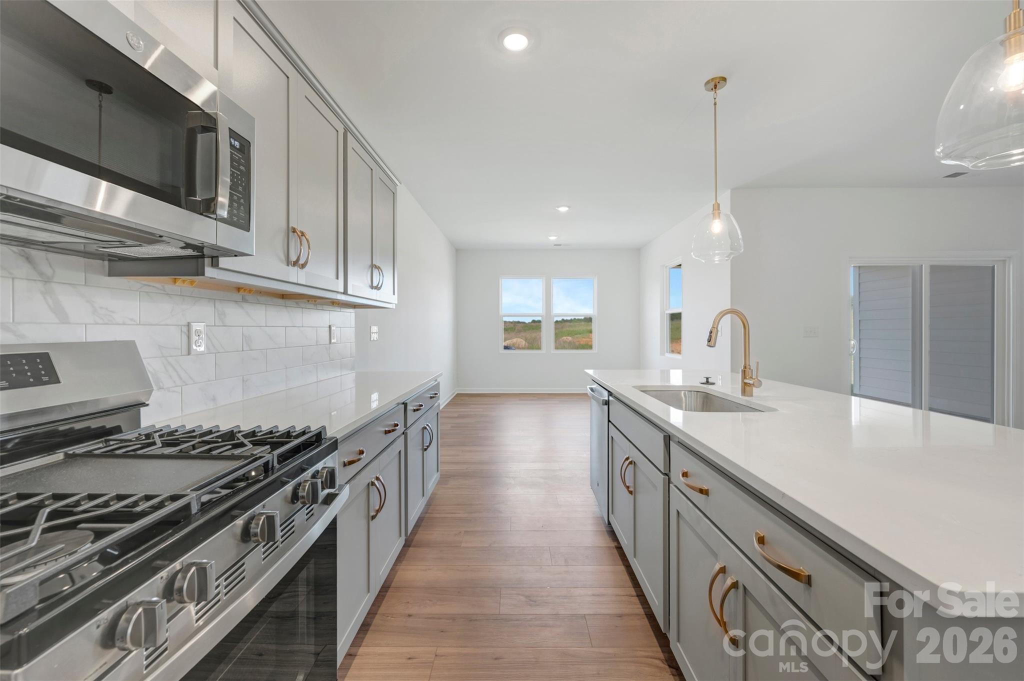 2173 Clifton Road Property Photo 5