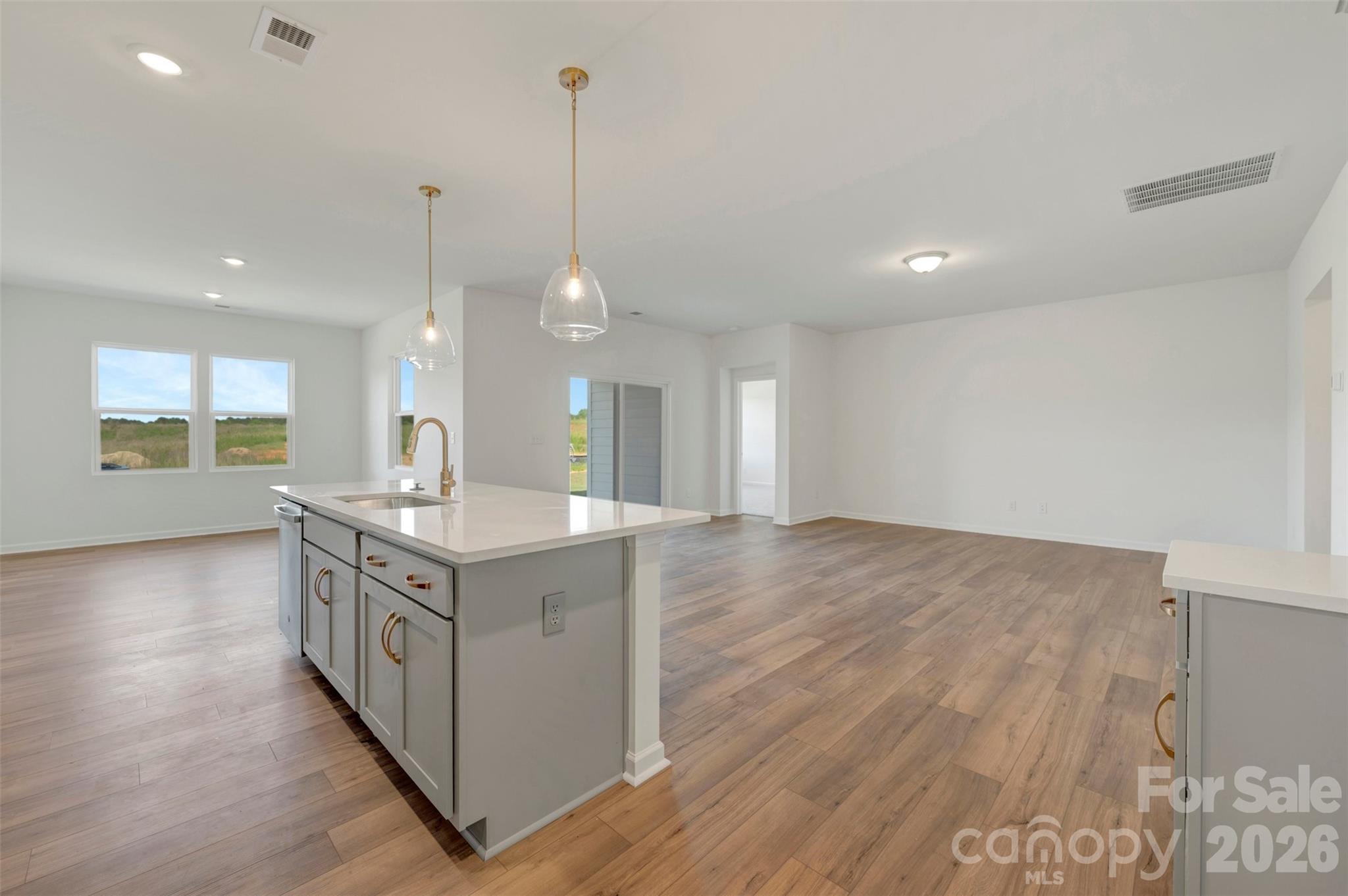 2173 Clifton Road Property Photo 7