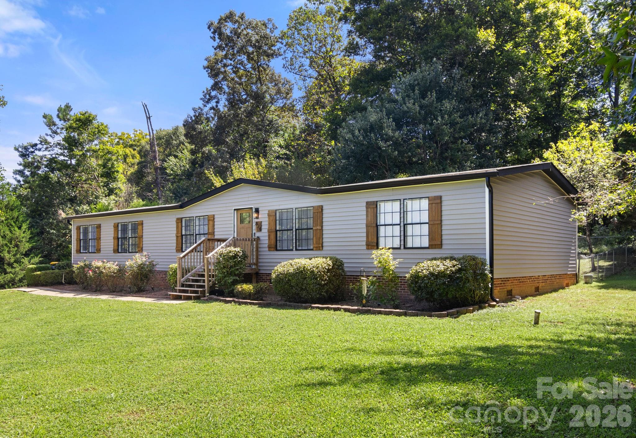 824 Joseph Antoon Circle Property Photo 2