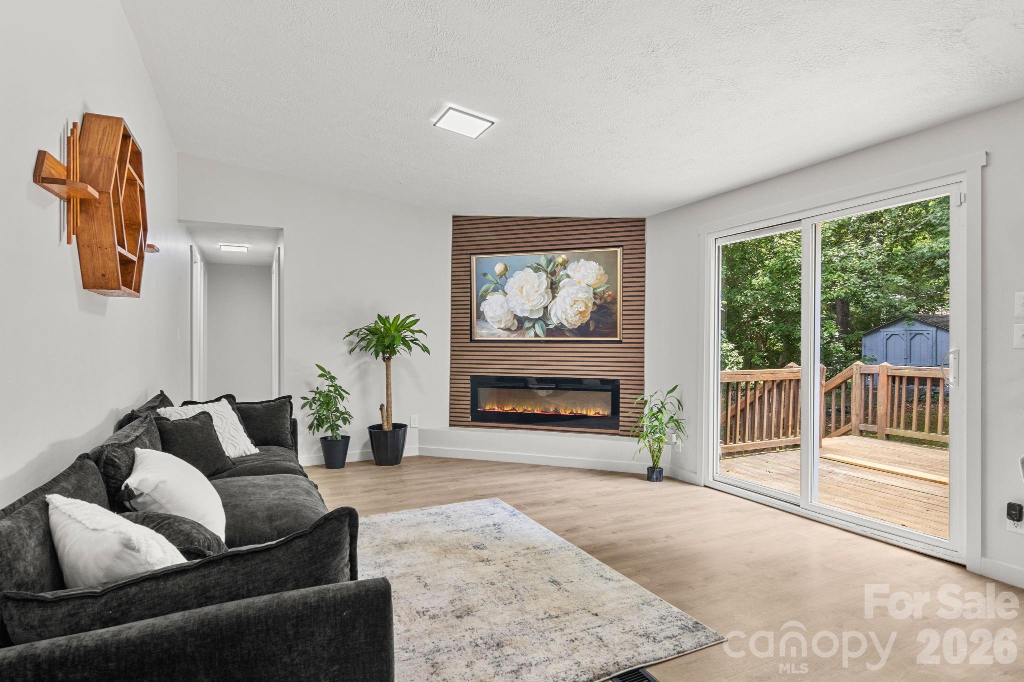 824 Joseph Antoon Circle Property Photo 19