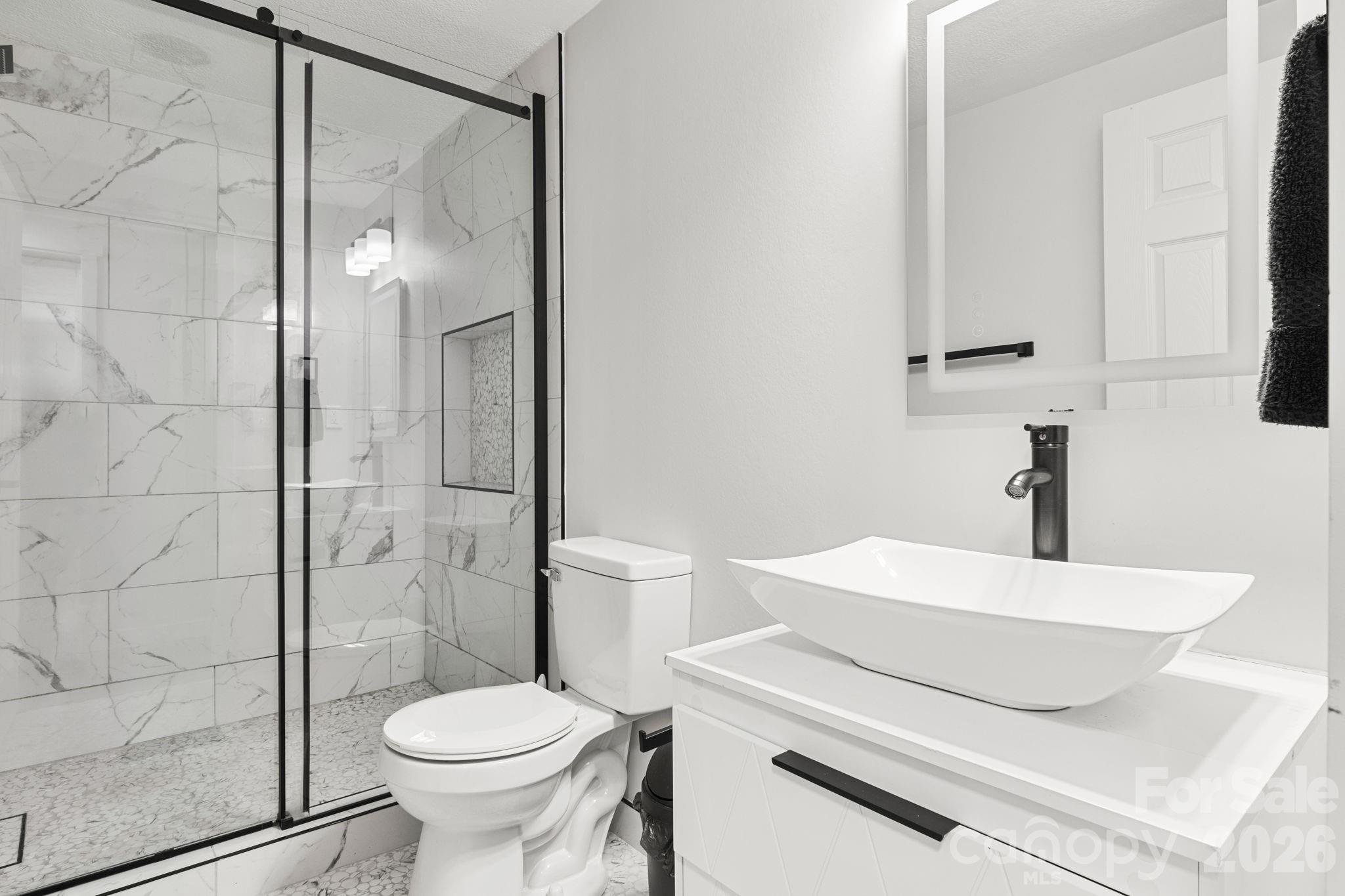 824 Joseph Antoon Circle Property Photo 27