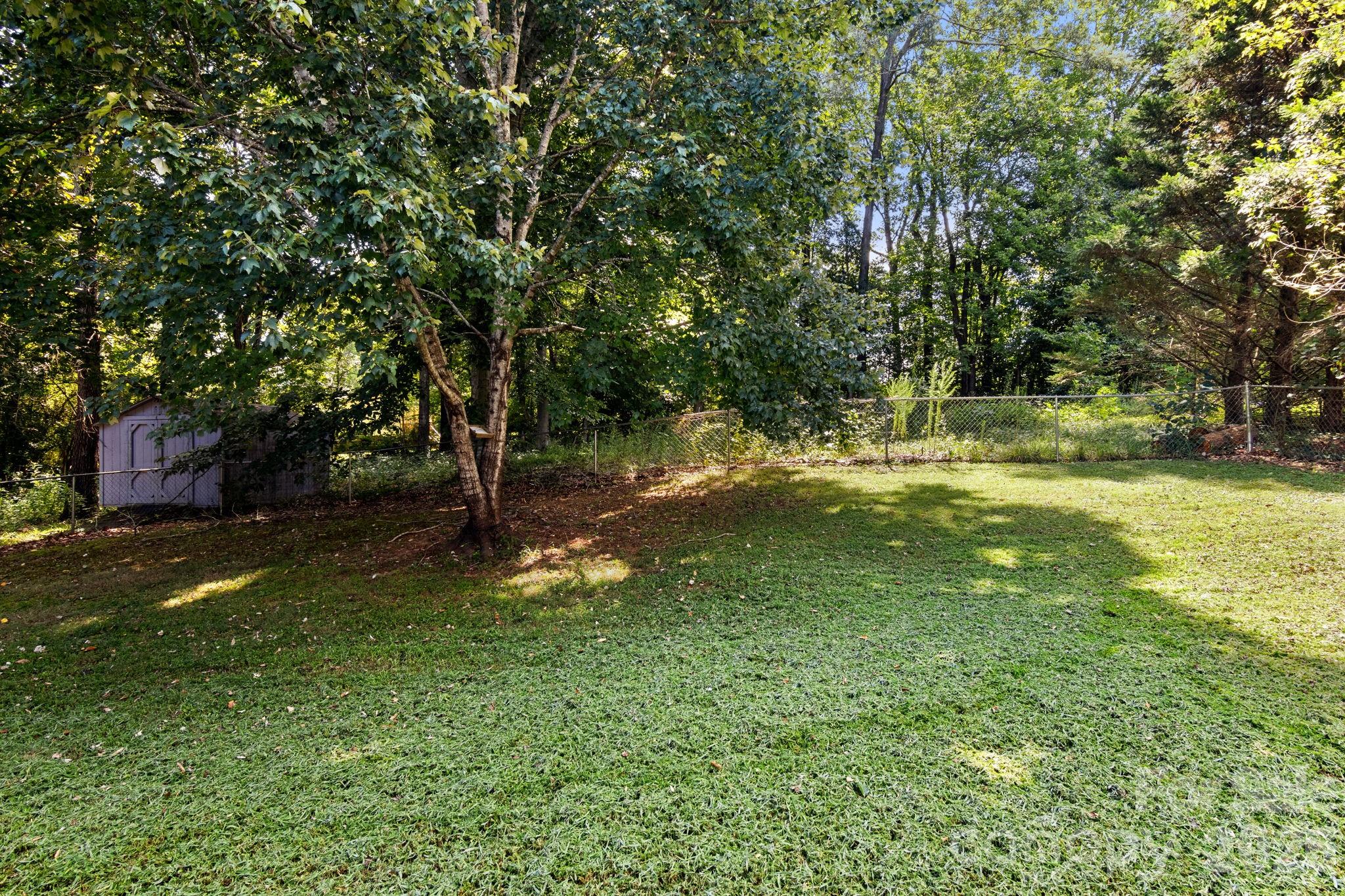 824 Joseph Antoon Circle Property Photo 31
