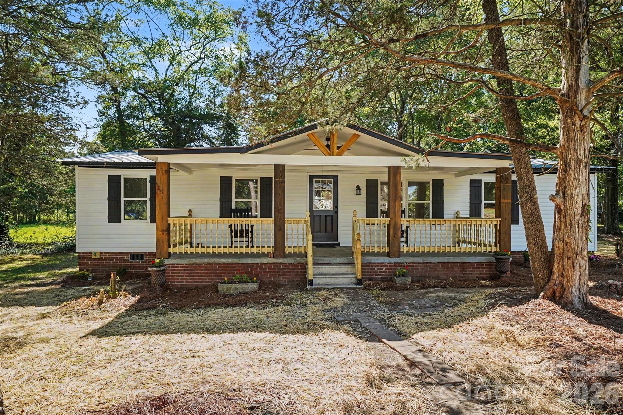 278 Bear Claw Road Property Photo 2