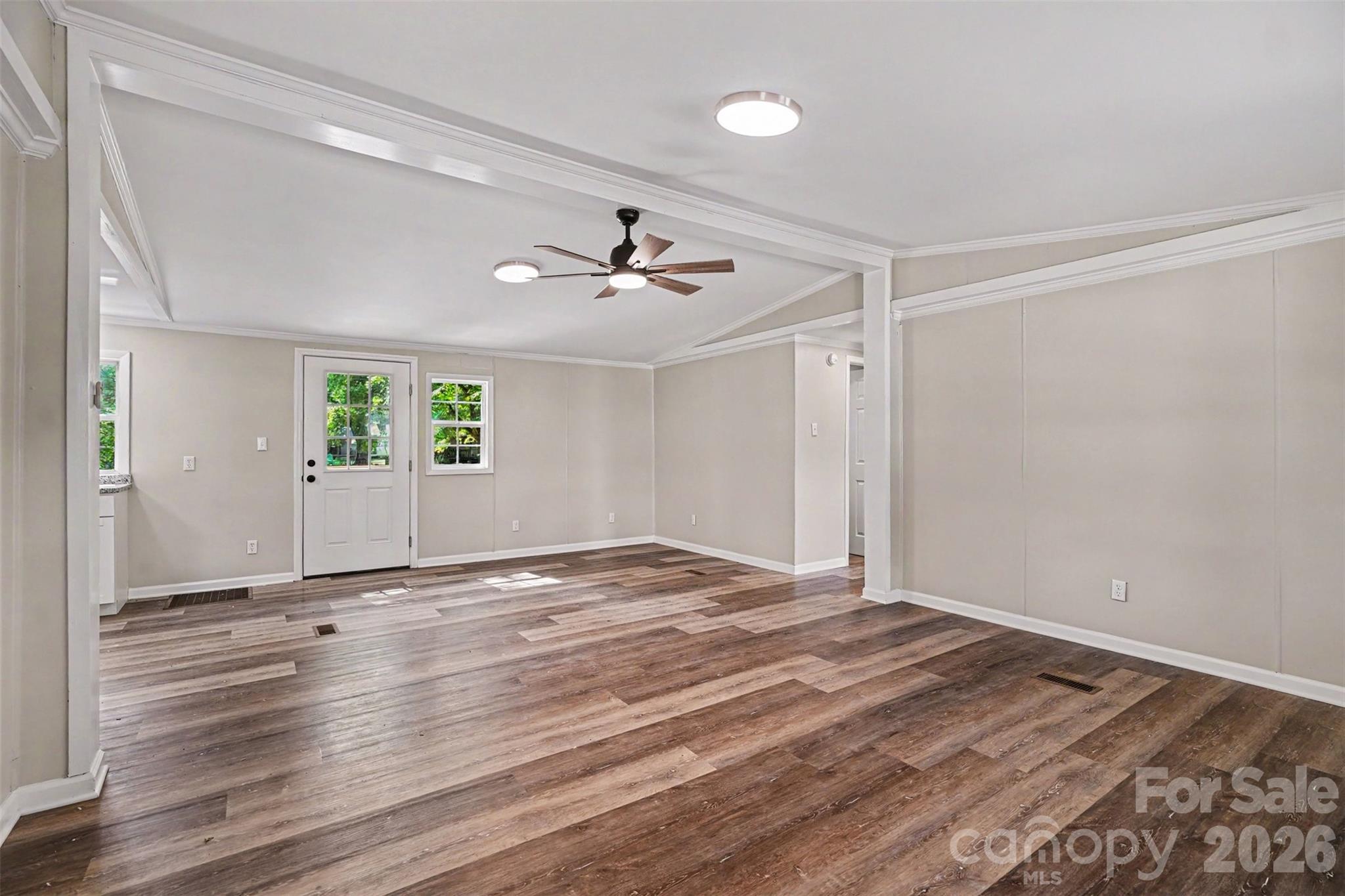 278 Bear Claw Road Property Photo 3