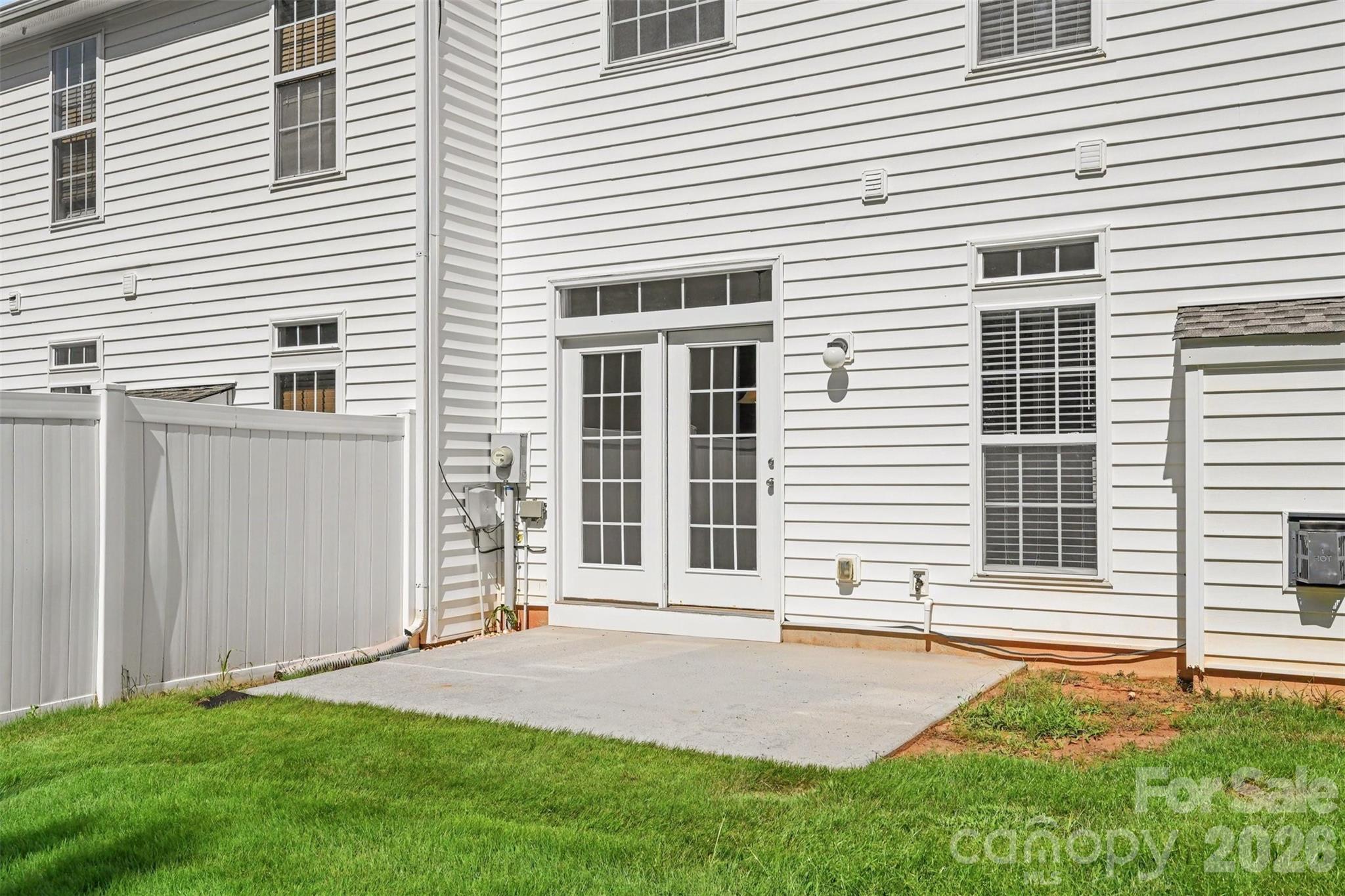 107 S Arcadian Way Property Photo 20