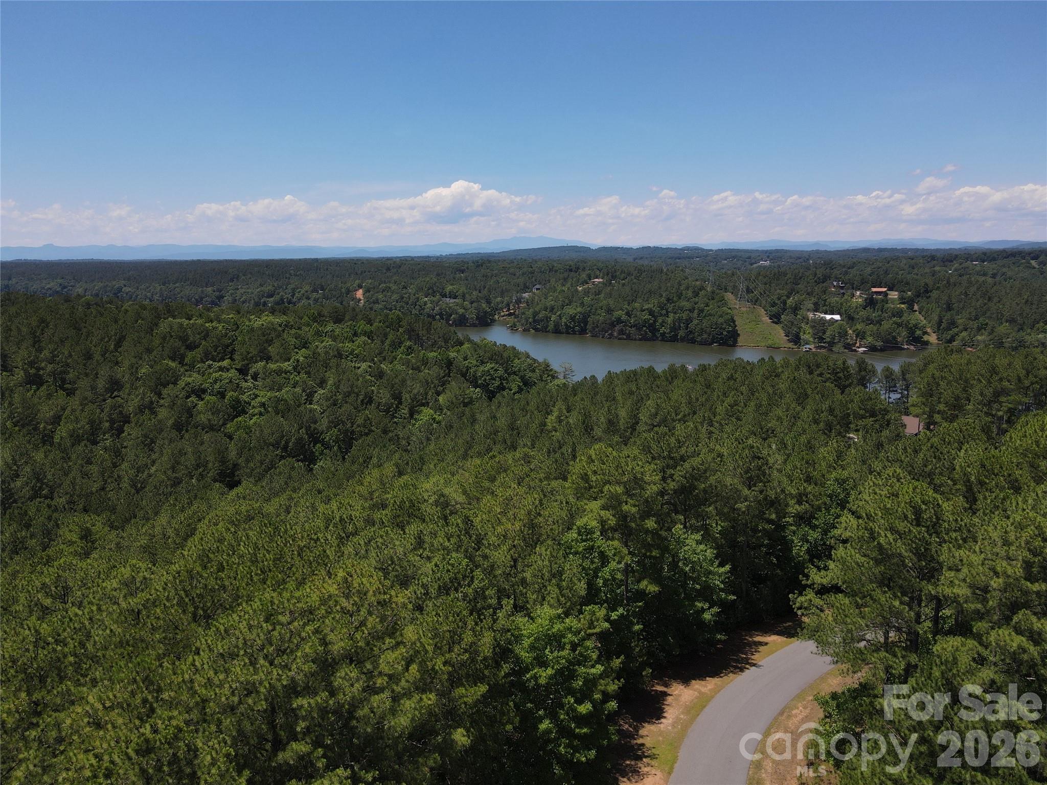 1175 Hidden Cove Lane Property Photo 4