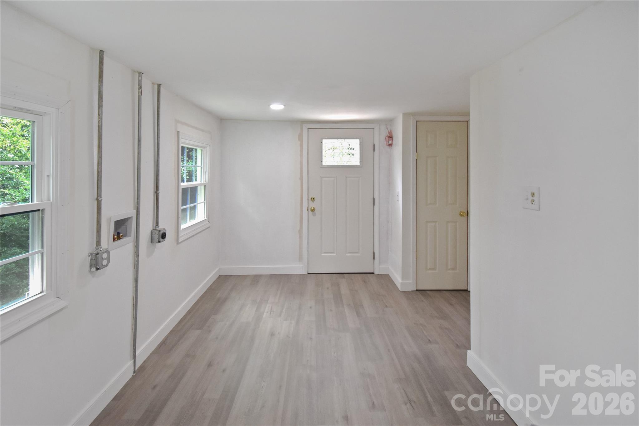 622 Green Street Loop Property Photo 10