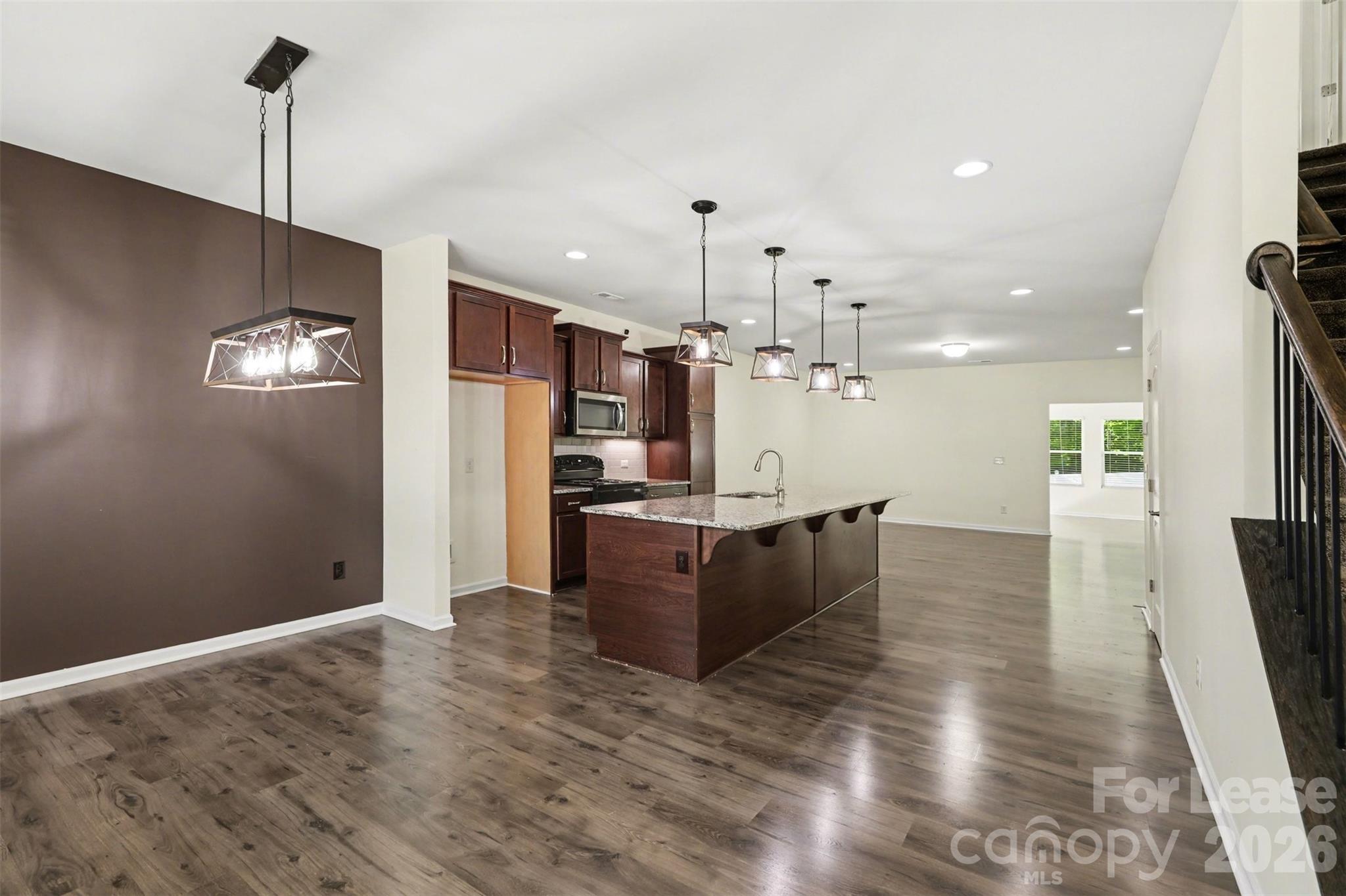 3024 Pinehills Way Property Photo 7
