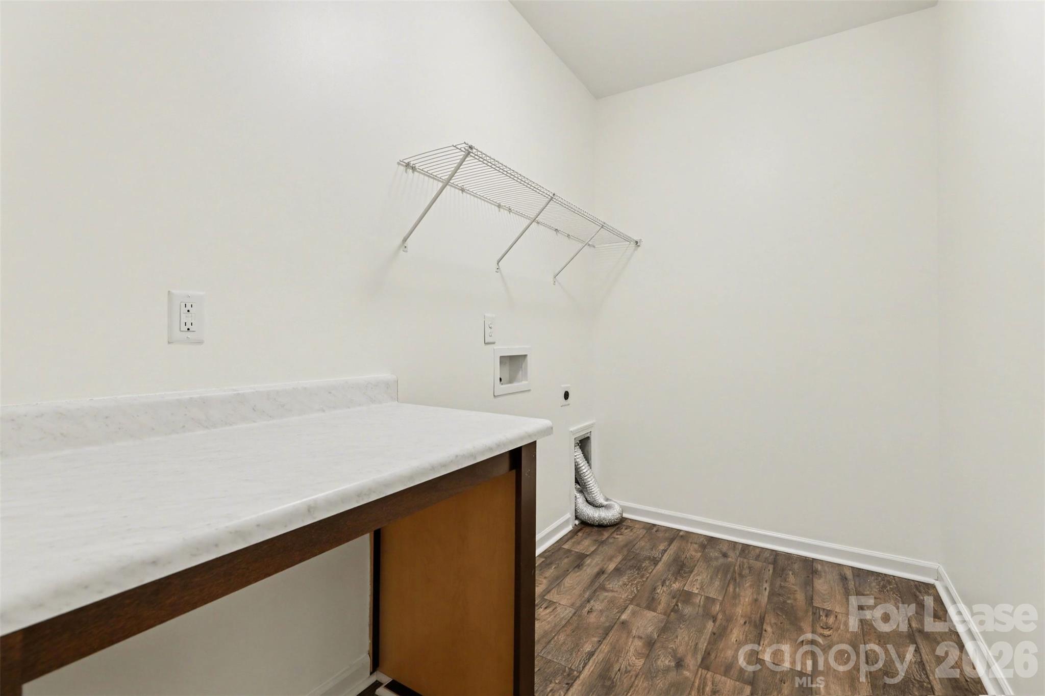 3024 Pinehills Way Property Photo 23