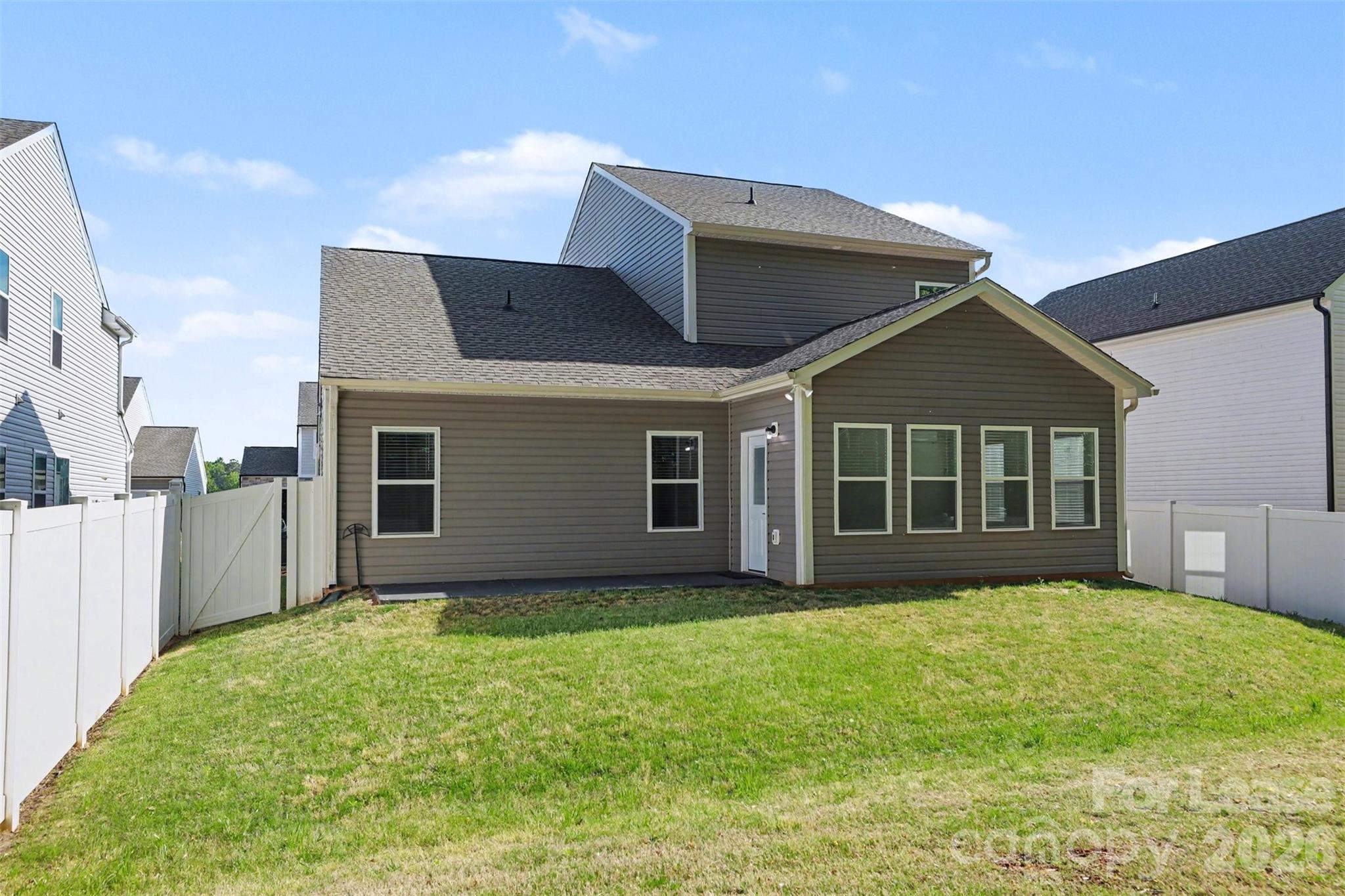 3024 Pinehills Way Property Photo 26