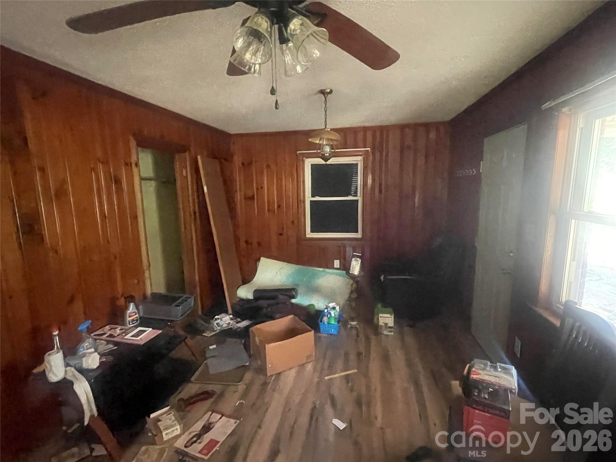 1143 Tyre Drive Property Photo 4