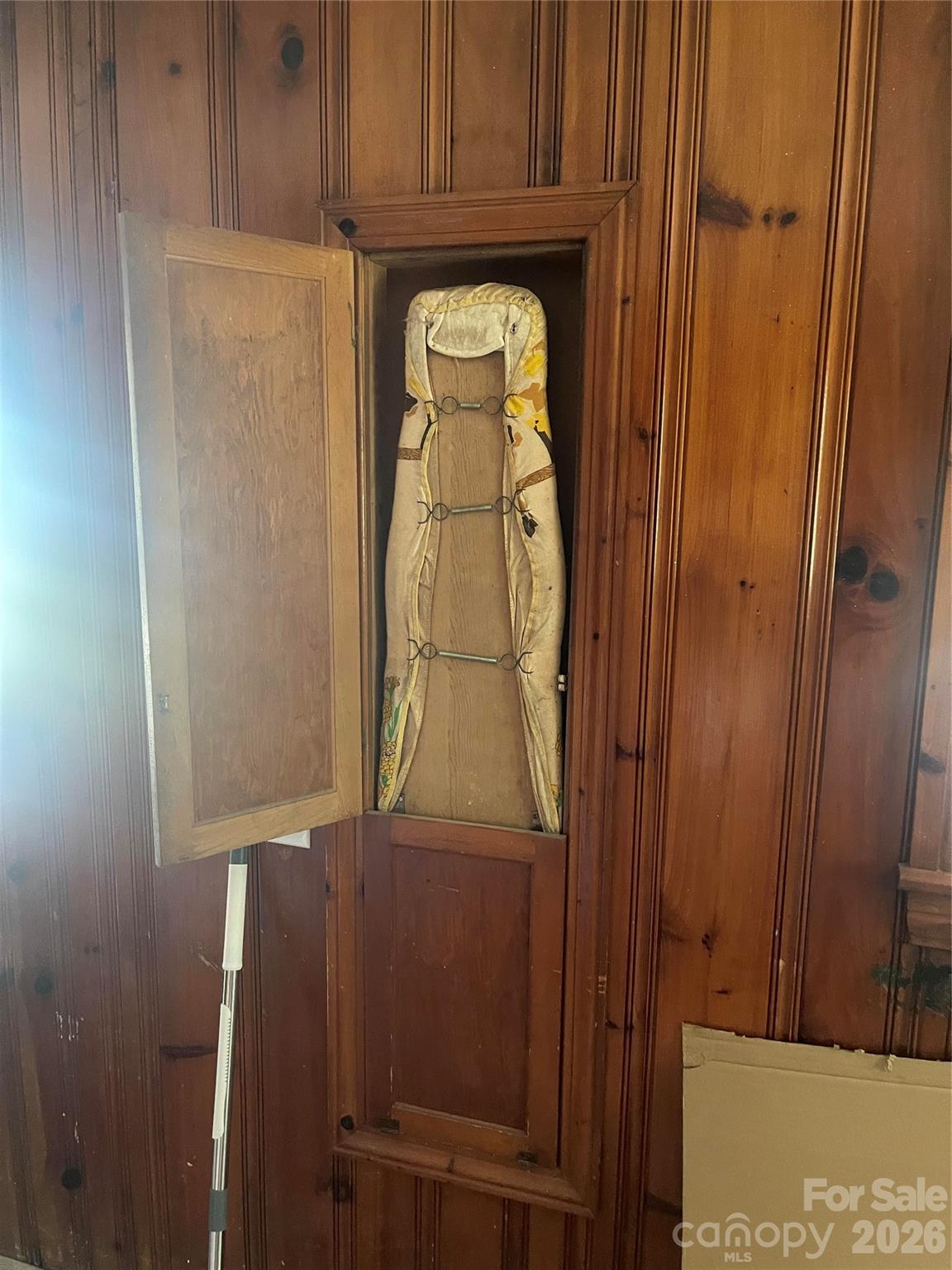 1143 Tyre Drive Property Photo 10