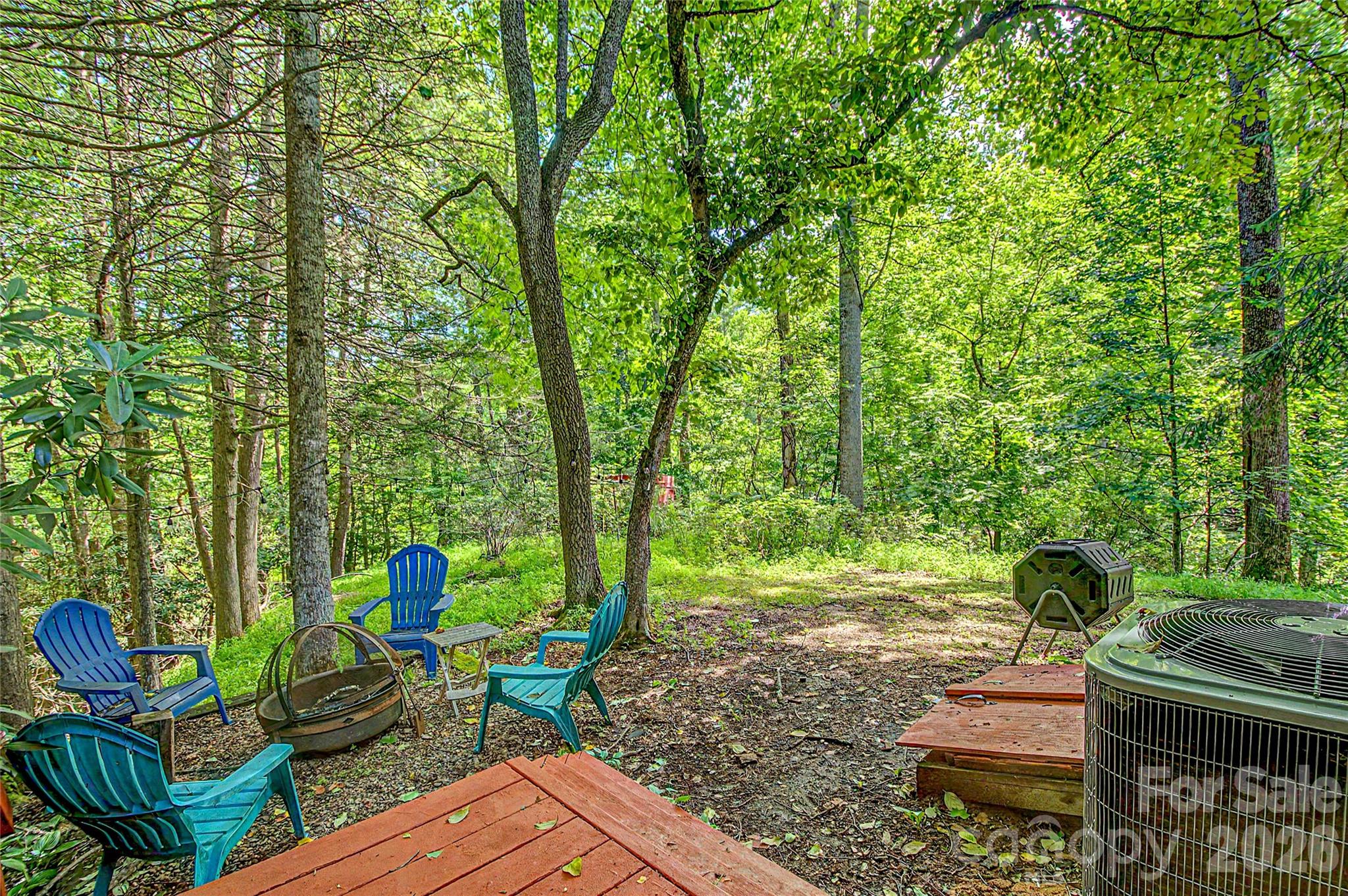 76 Winsome Trail Property Photo 8