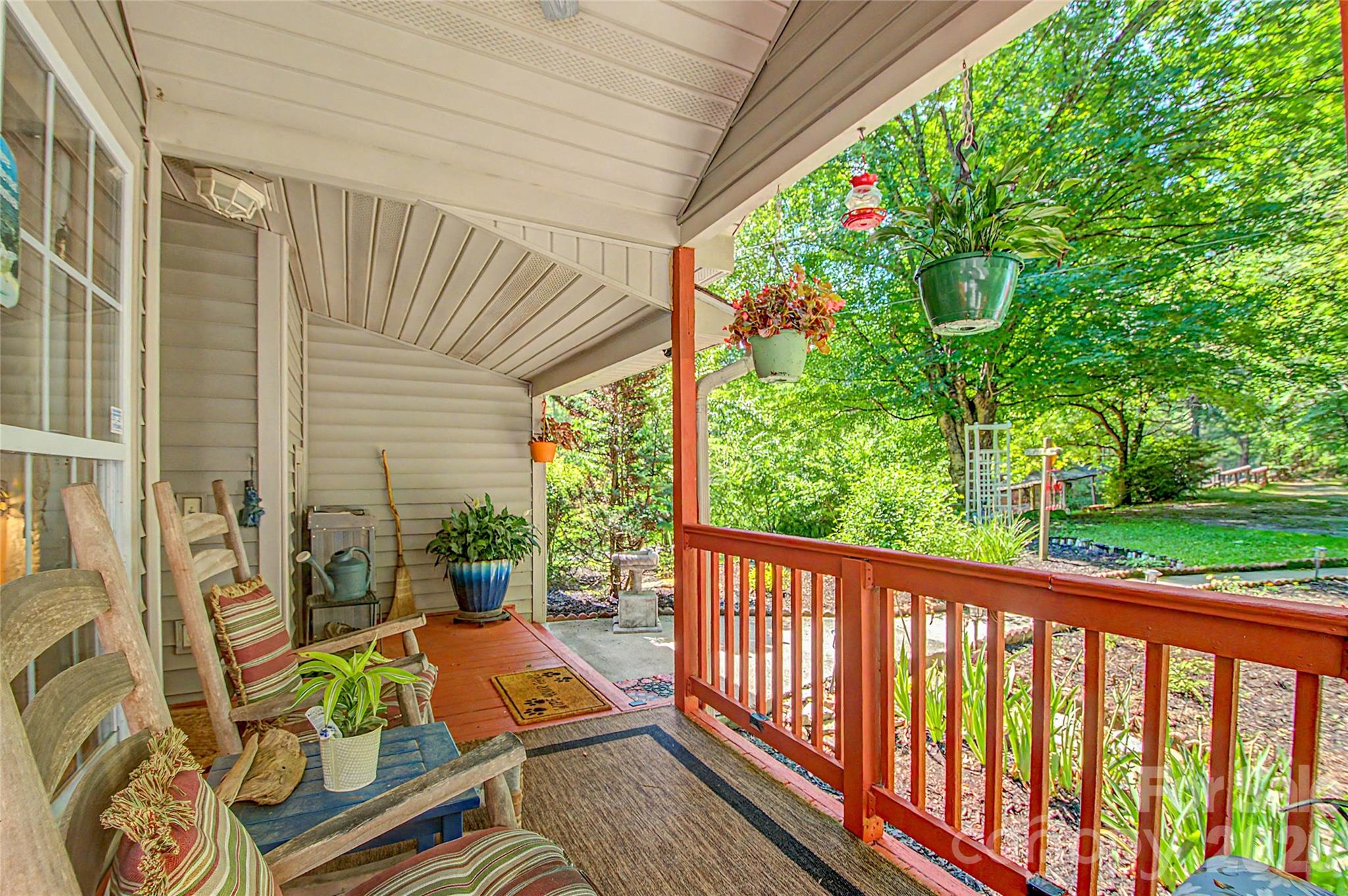 76 Winsome Trail Property Photo 9