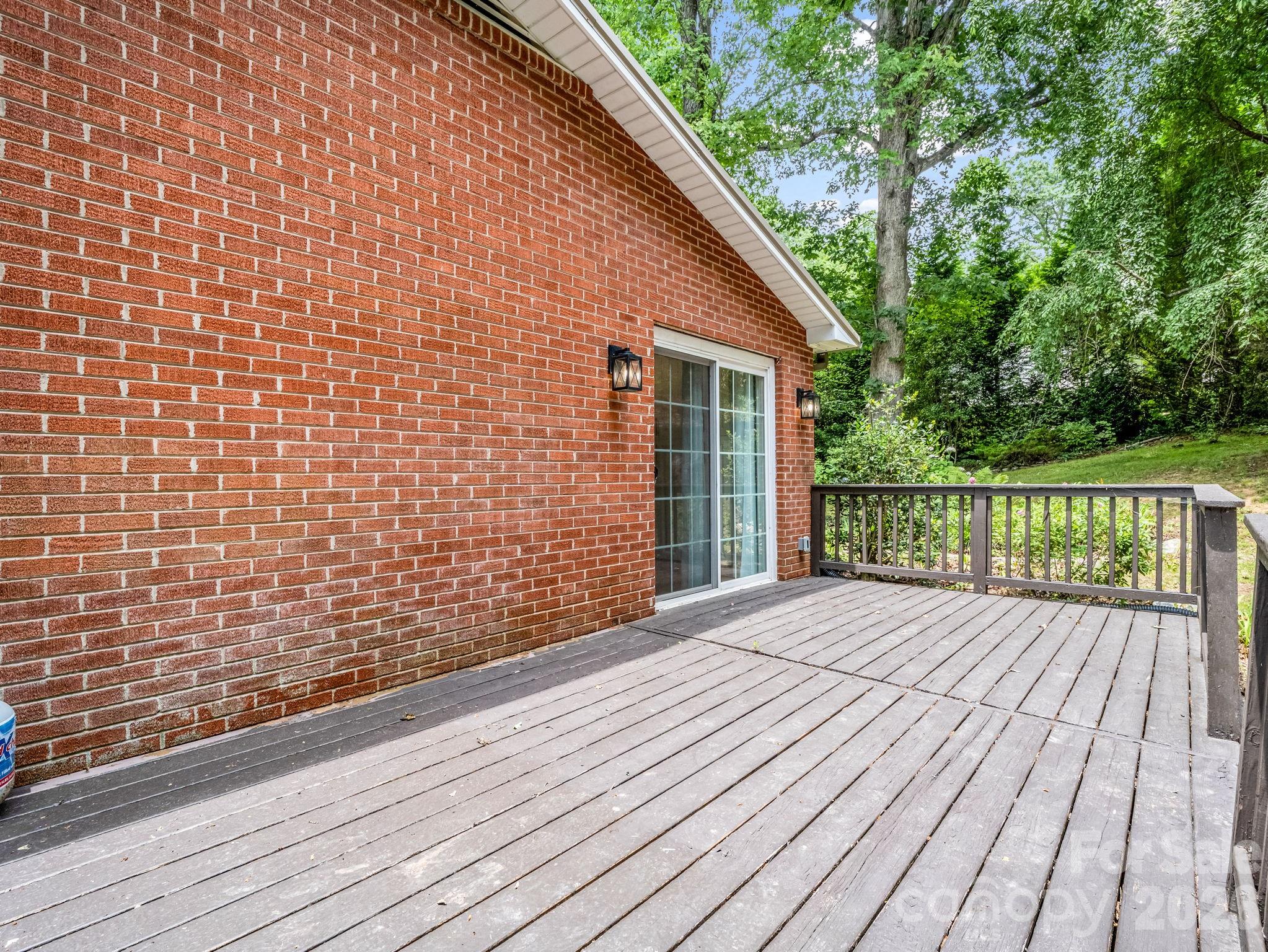 14 Penelope Street Property Photo 34