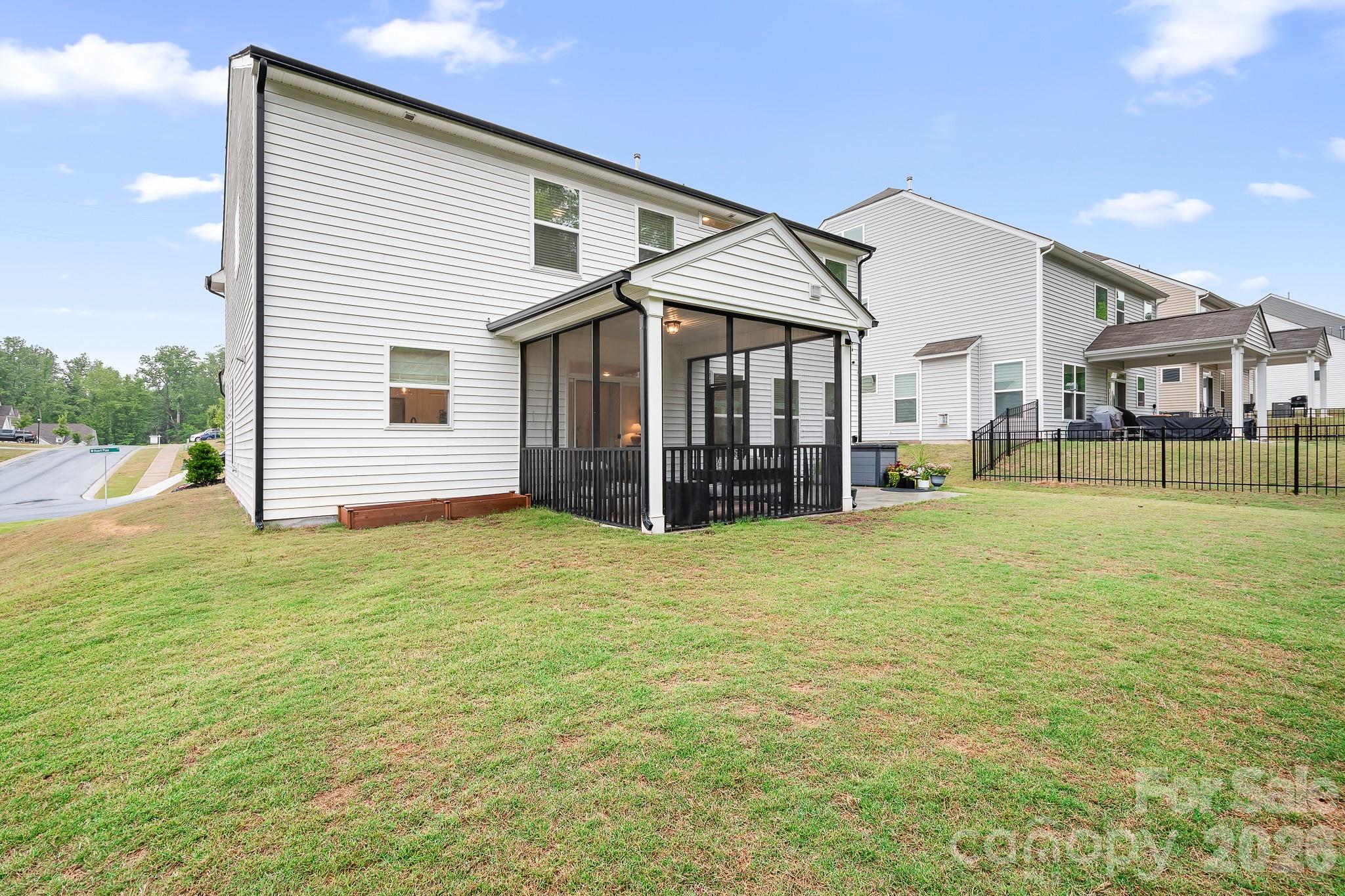 122 W Heart Pine Lane Property Photo 17
