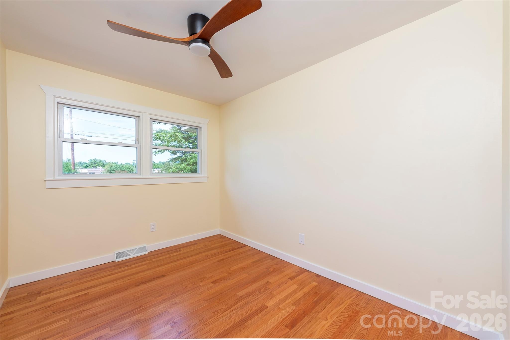 32 Harnett Street Property Photo 21