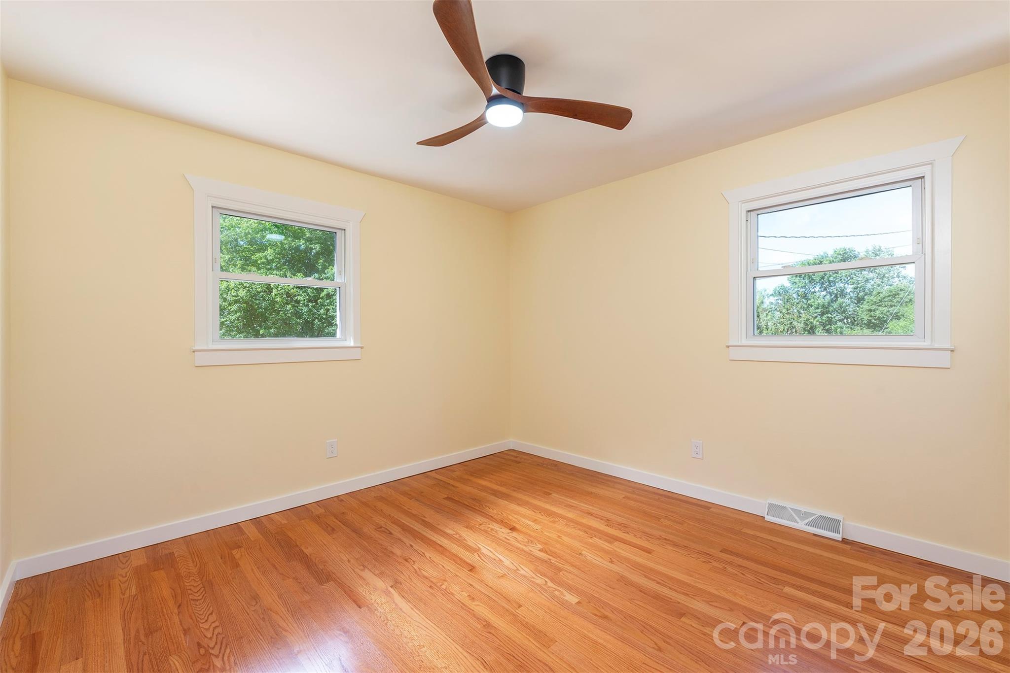 32 Harnett Street Property Photo 23
