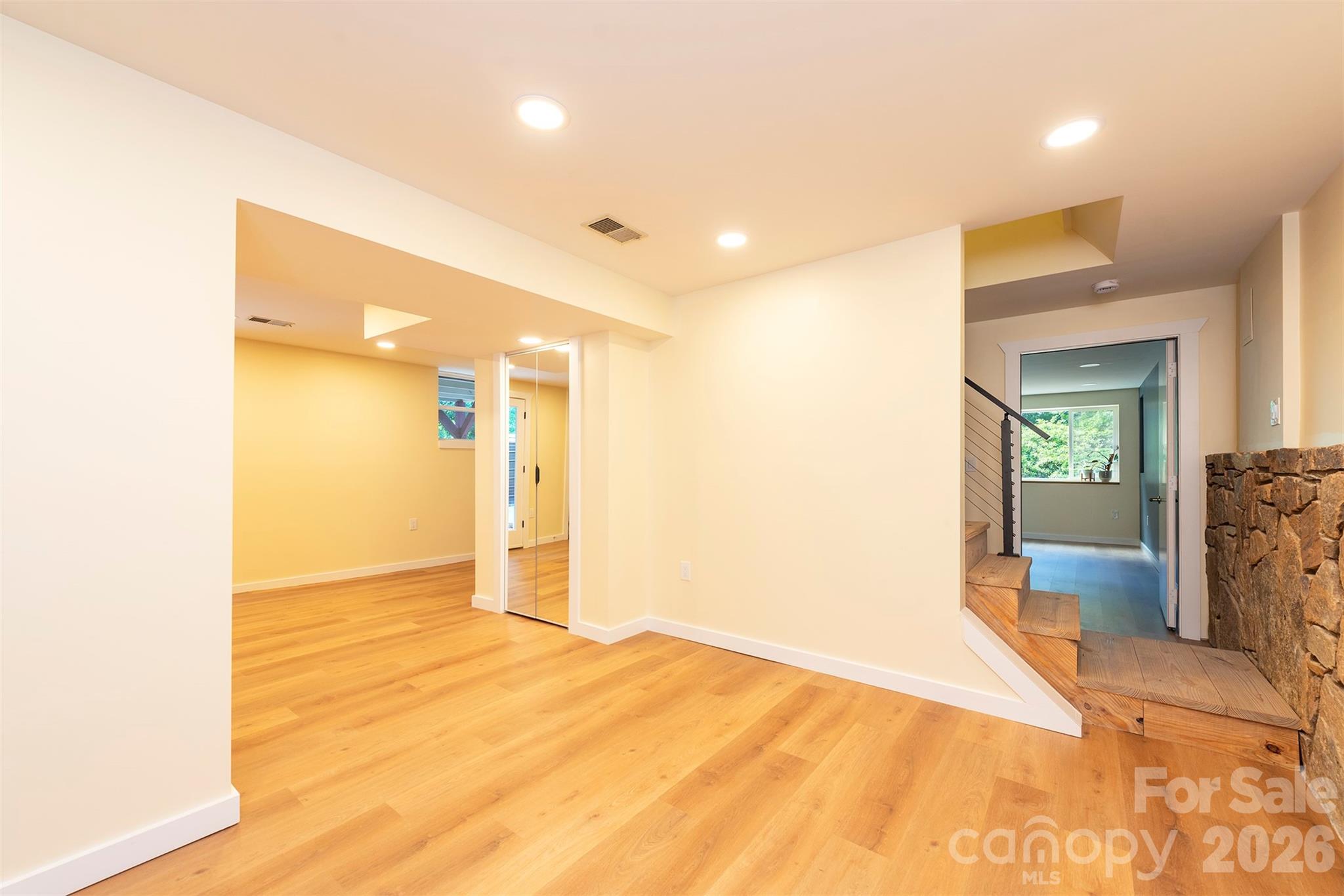 32 Harnett Street Property Photo 29