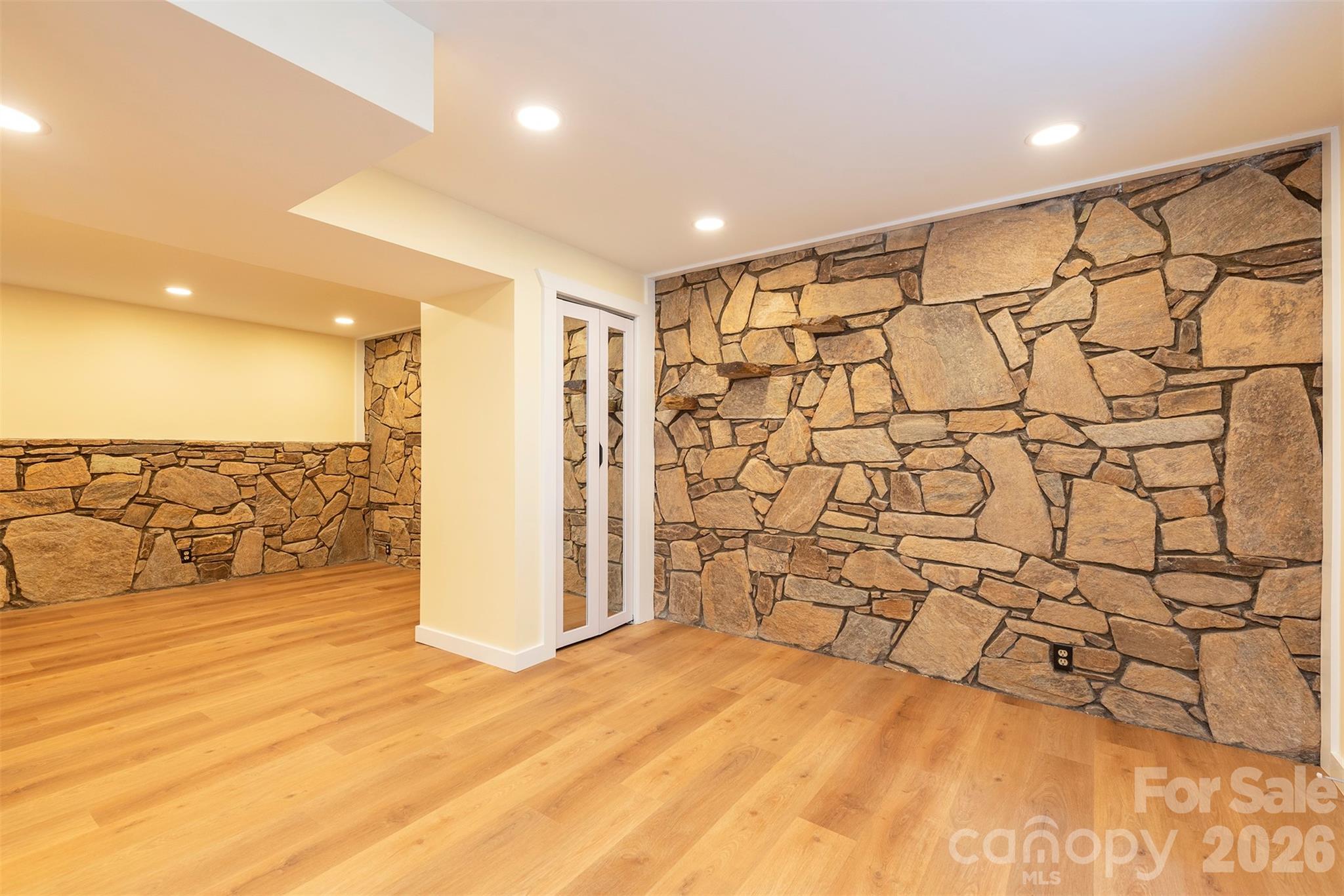 32 Harnett Street Property Photo 31