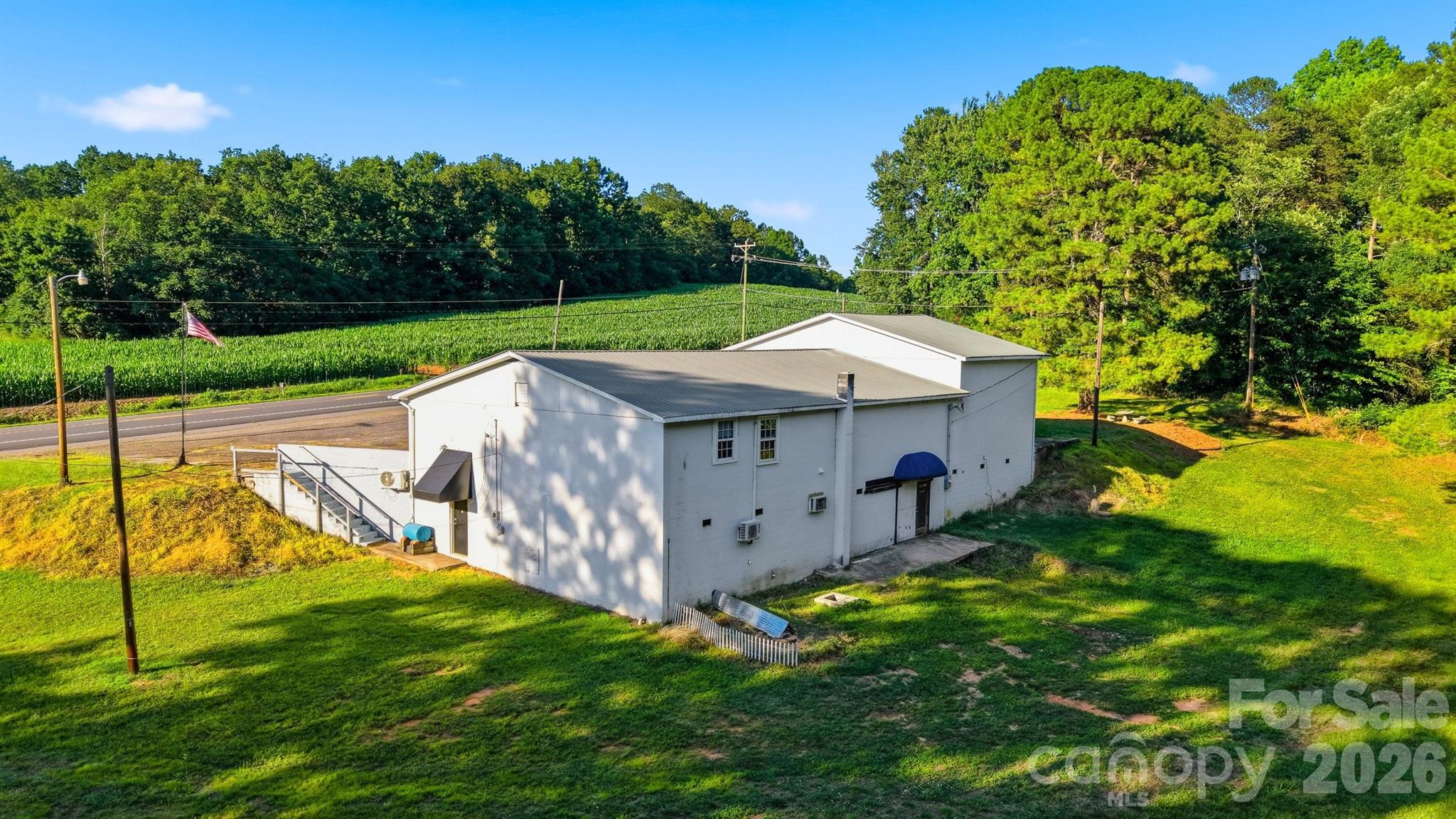 7799 W Nc 10 Highway Property Photo 2