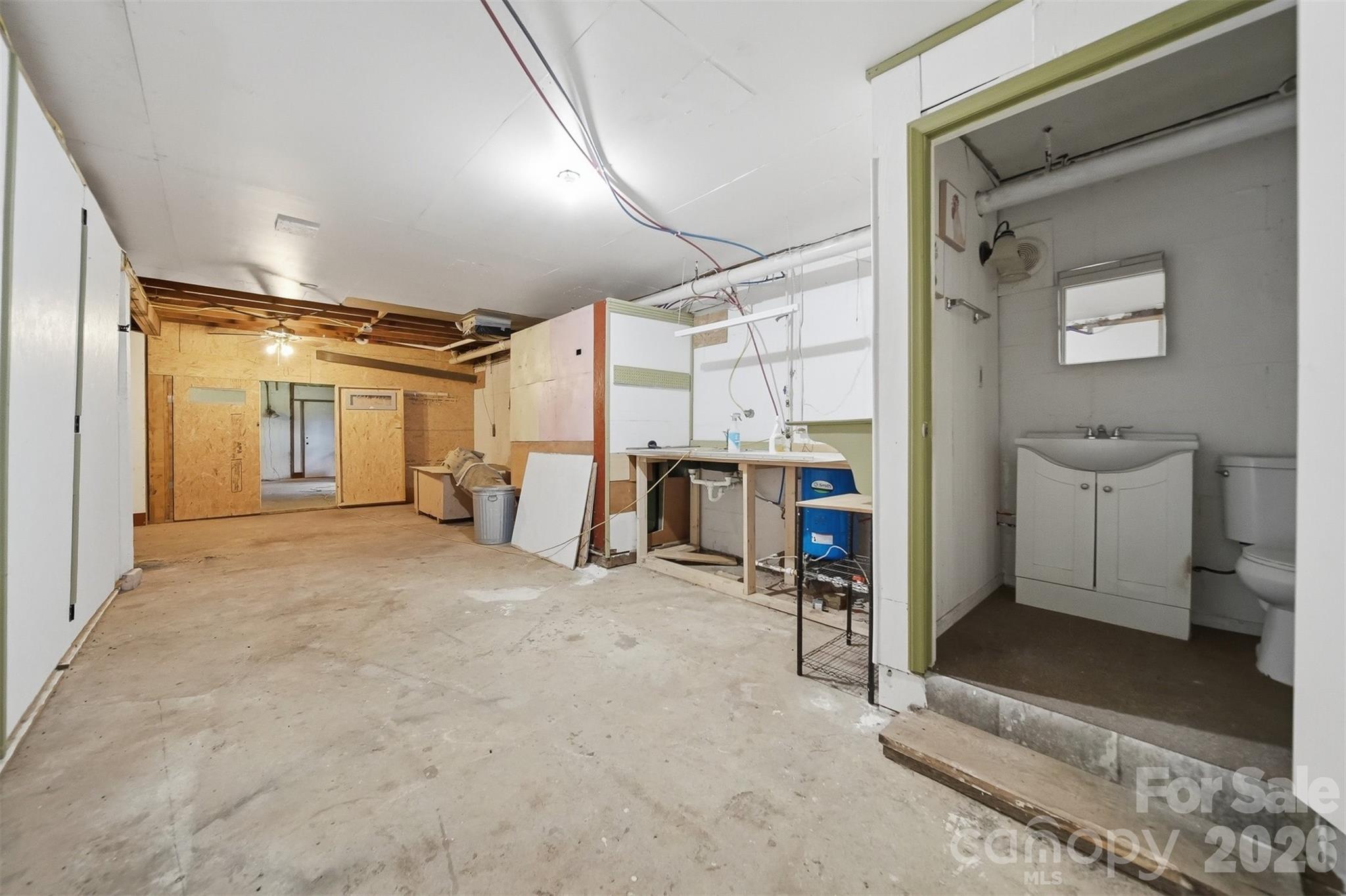 7799 W Nc 10 Highway Property Photo 28