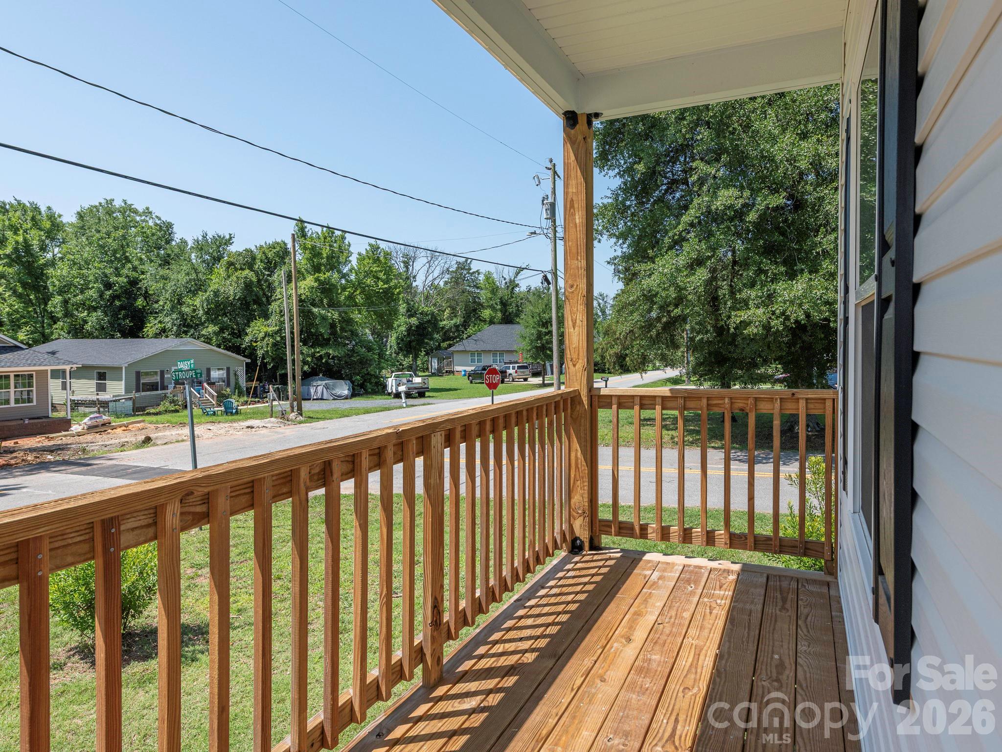 1474 Stroupe Street Property Photo 2