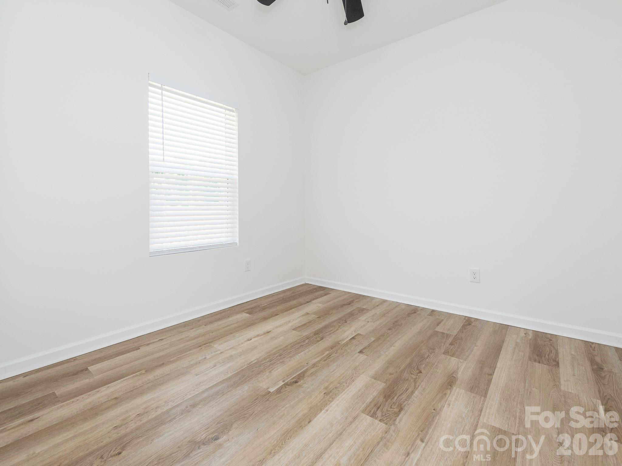 1474 Stroupe Street Property Photo 17