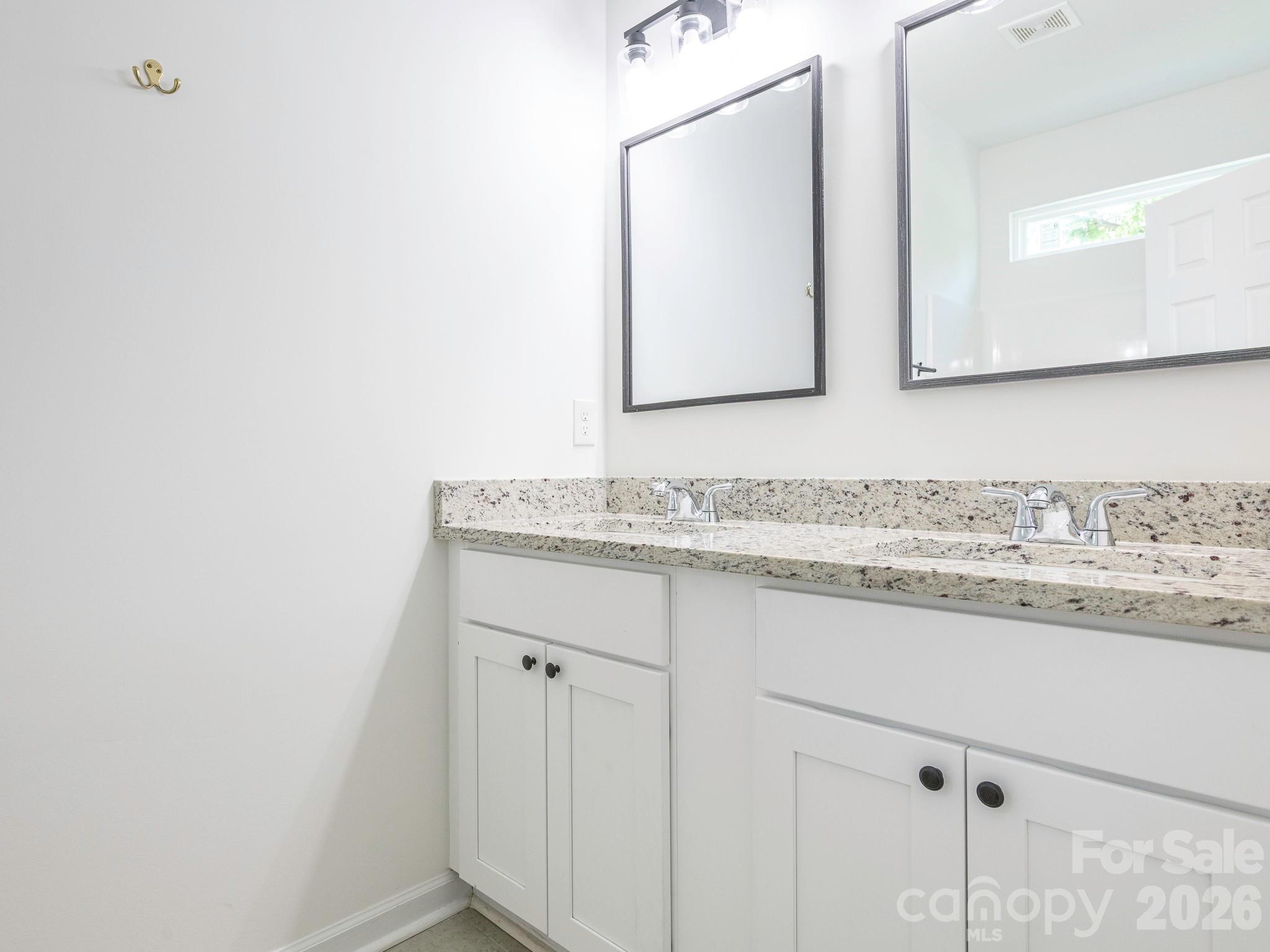 1474 Stroupe Street Property Photo 22