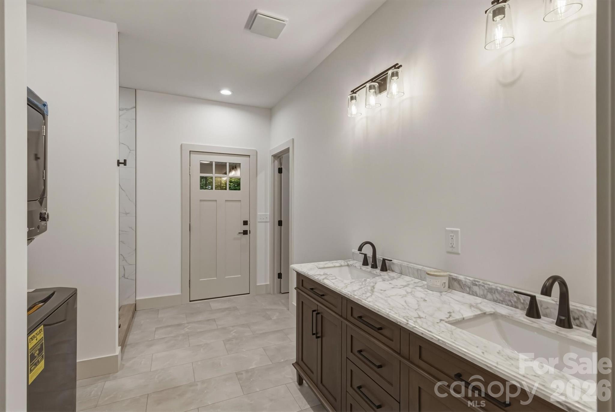 5676 Marblestone Drive Property Photo 14