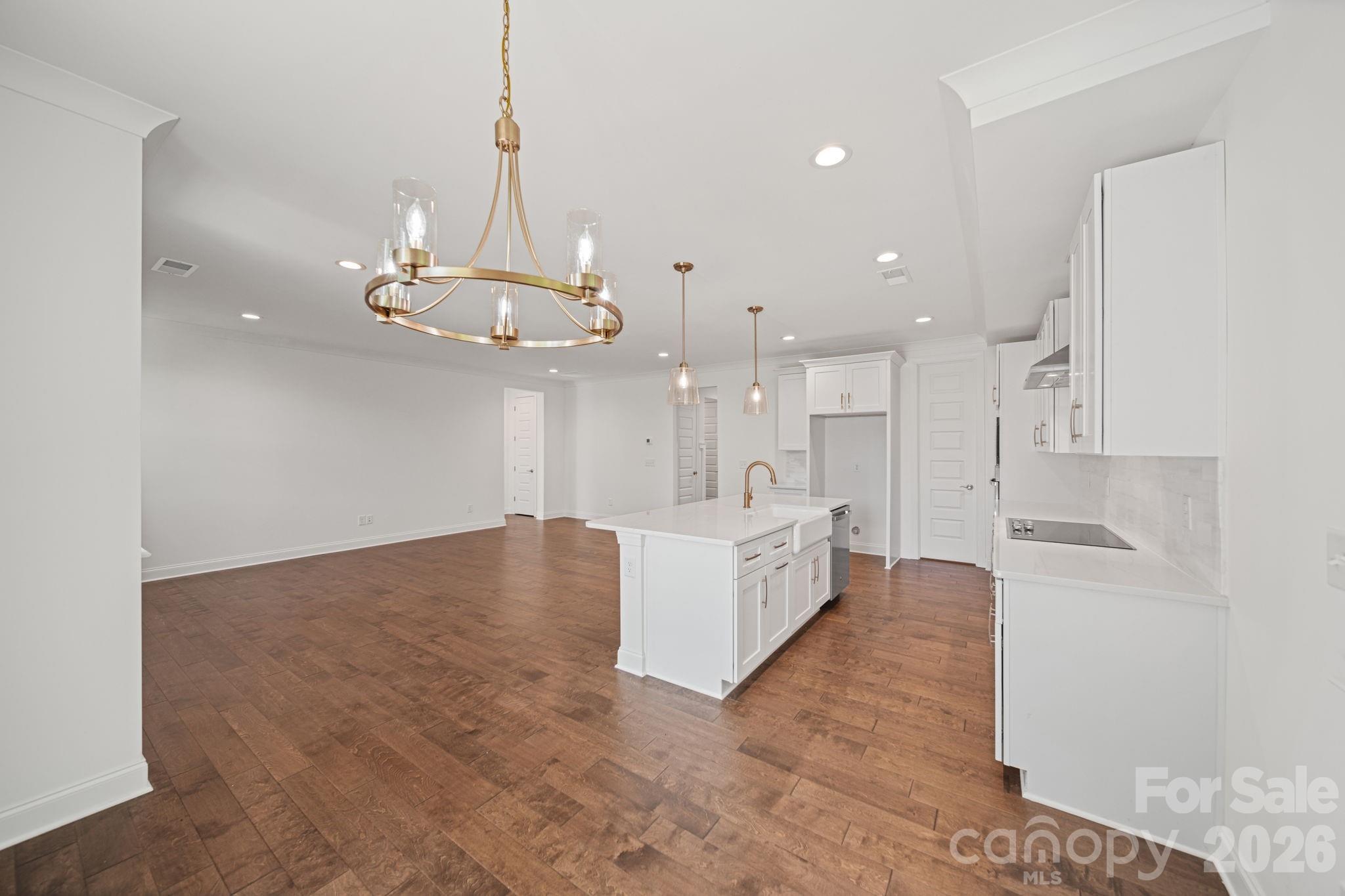 240 Goldenrod Circle Property Photo 10