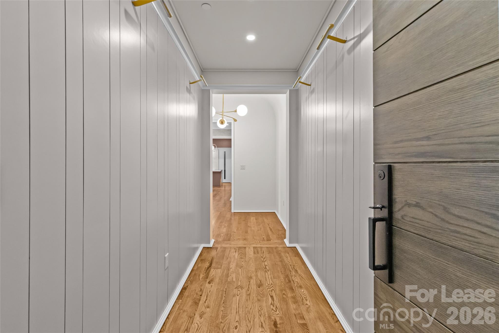 1172 Queens Road 8 Property Photo 7