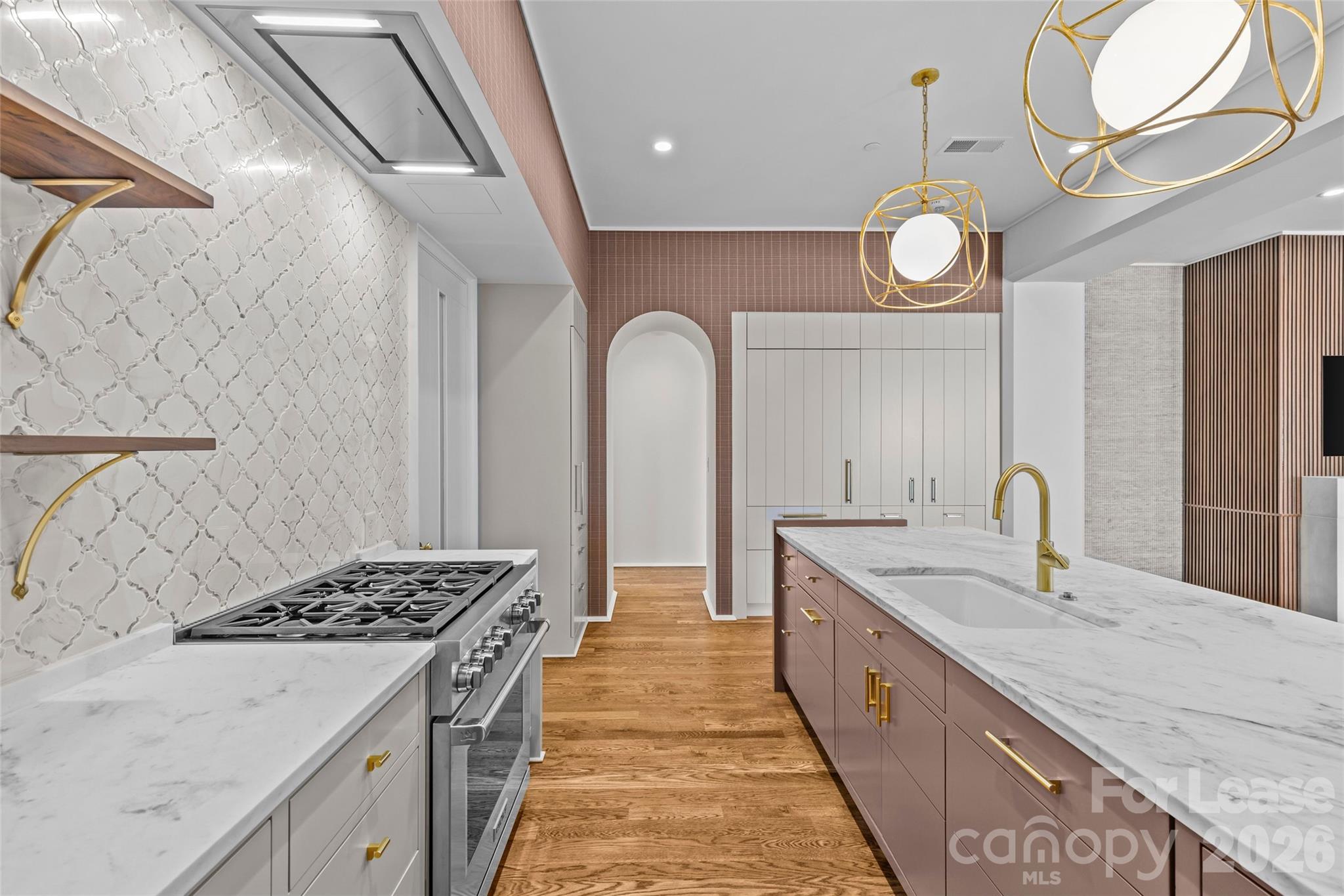 1172 Queens Road 8 Property Photo 14