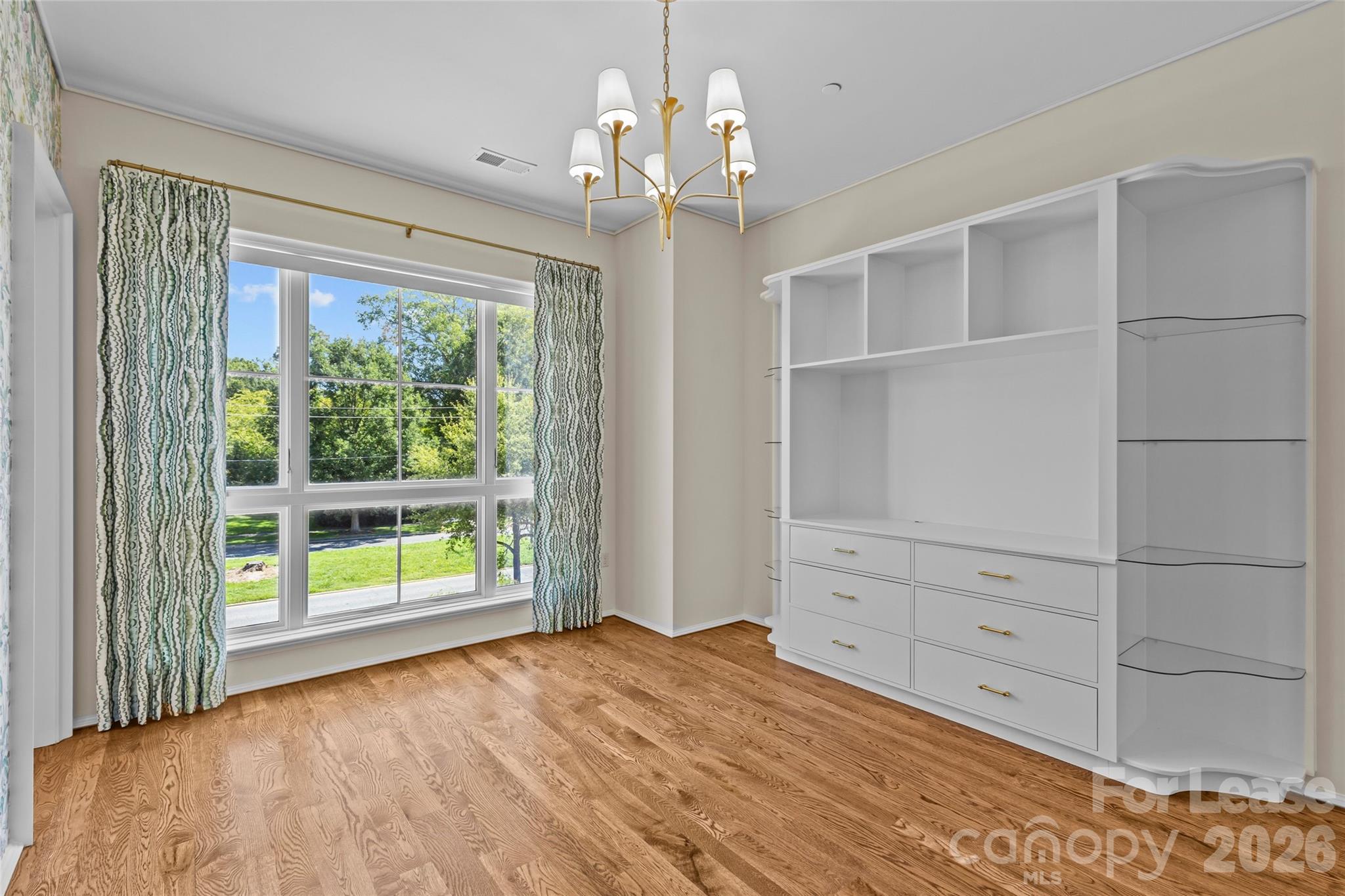 1172 Queens Road 8 Property Photo 35