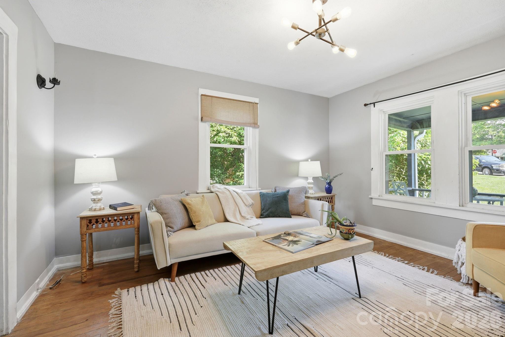 21 Clemmons Street Property Photo 6