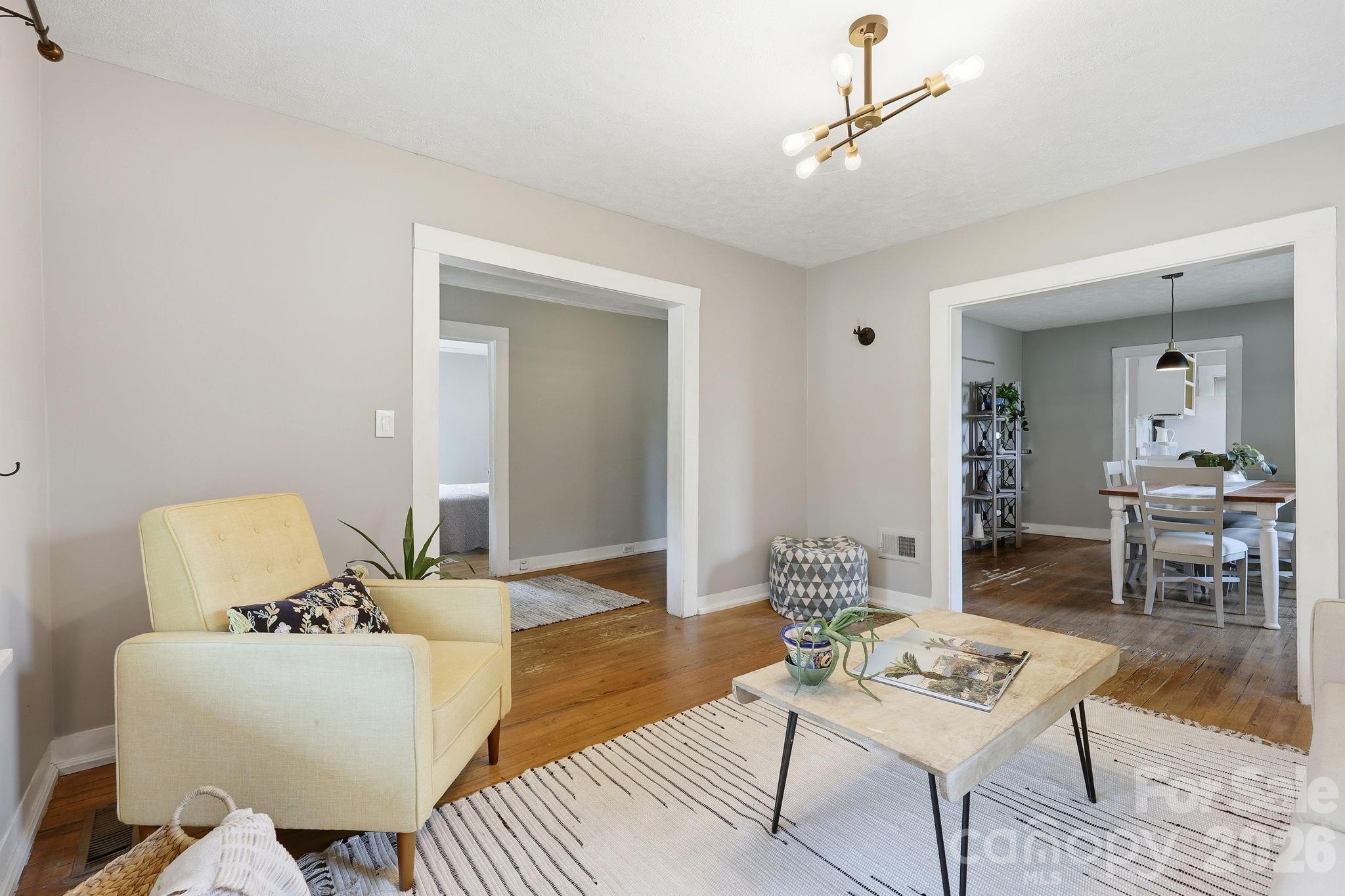 21 Clemmons Street Property Photo 9