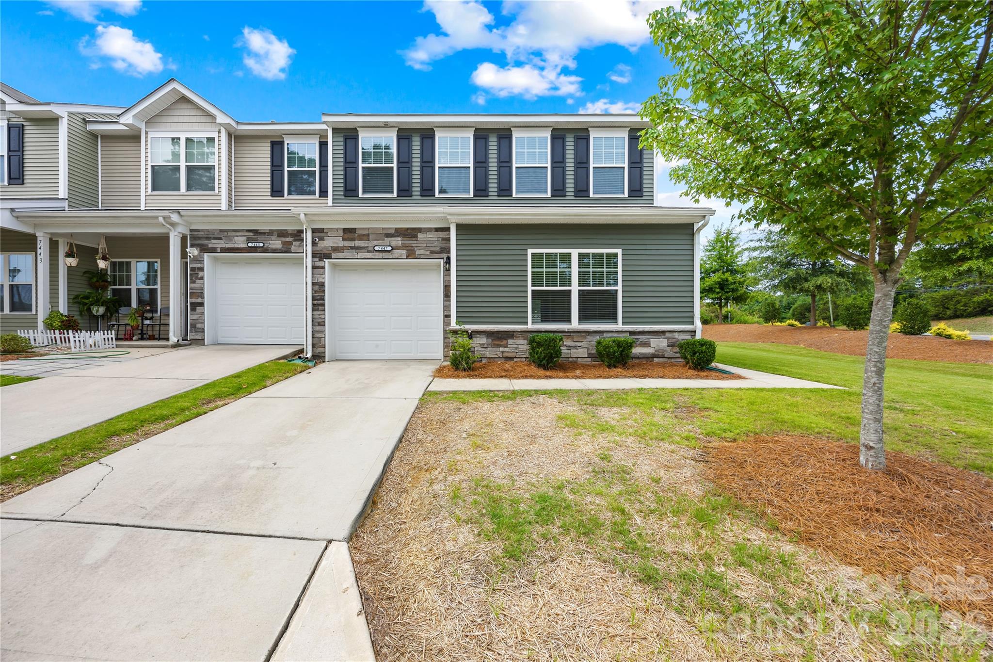 7447 Jane Parks Way Property Photo 1