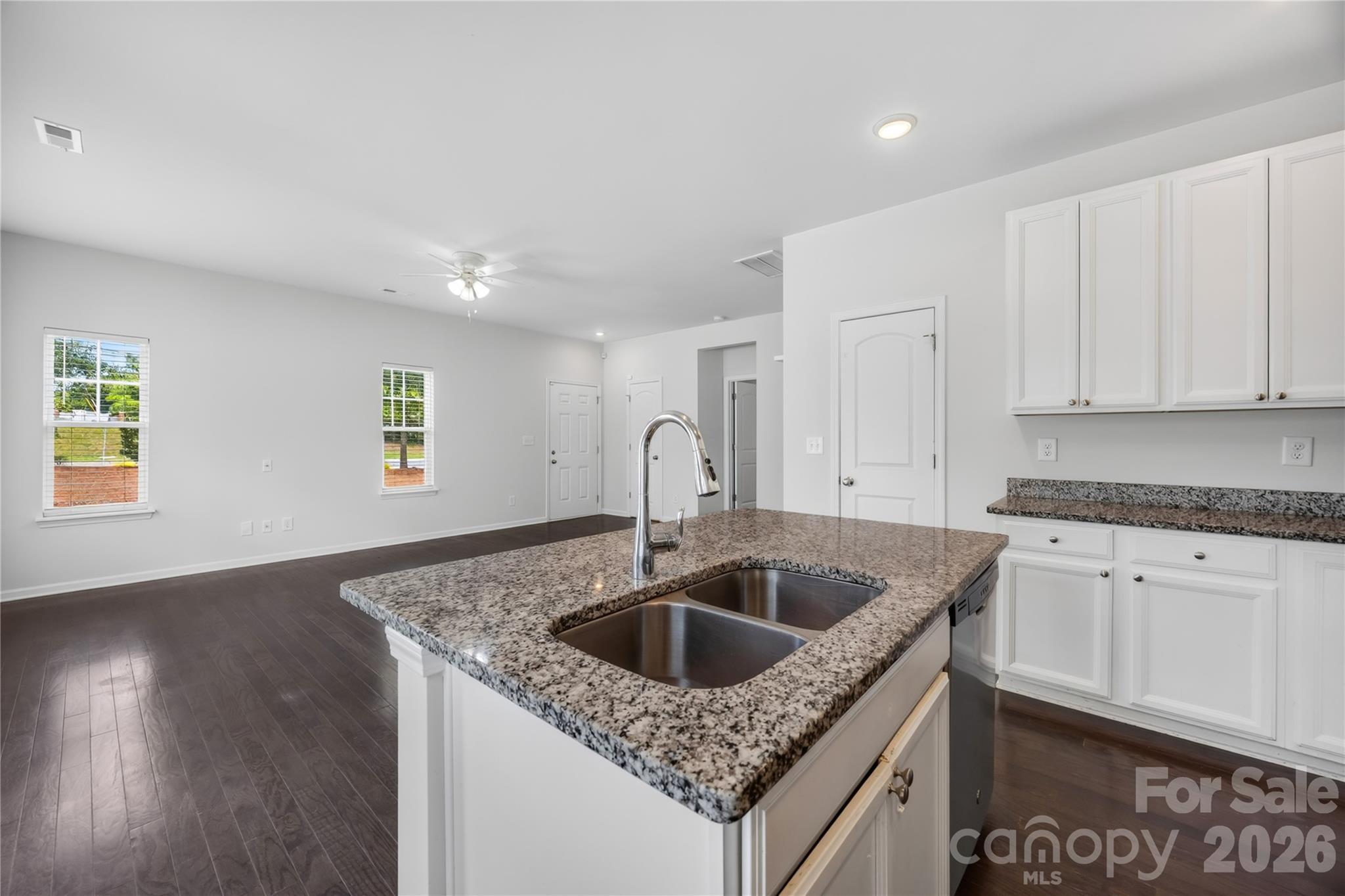 7447 Jane Parks Way Property Photo 14