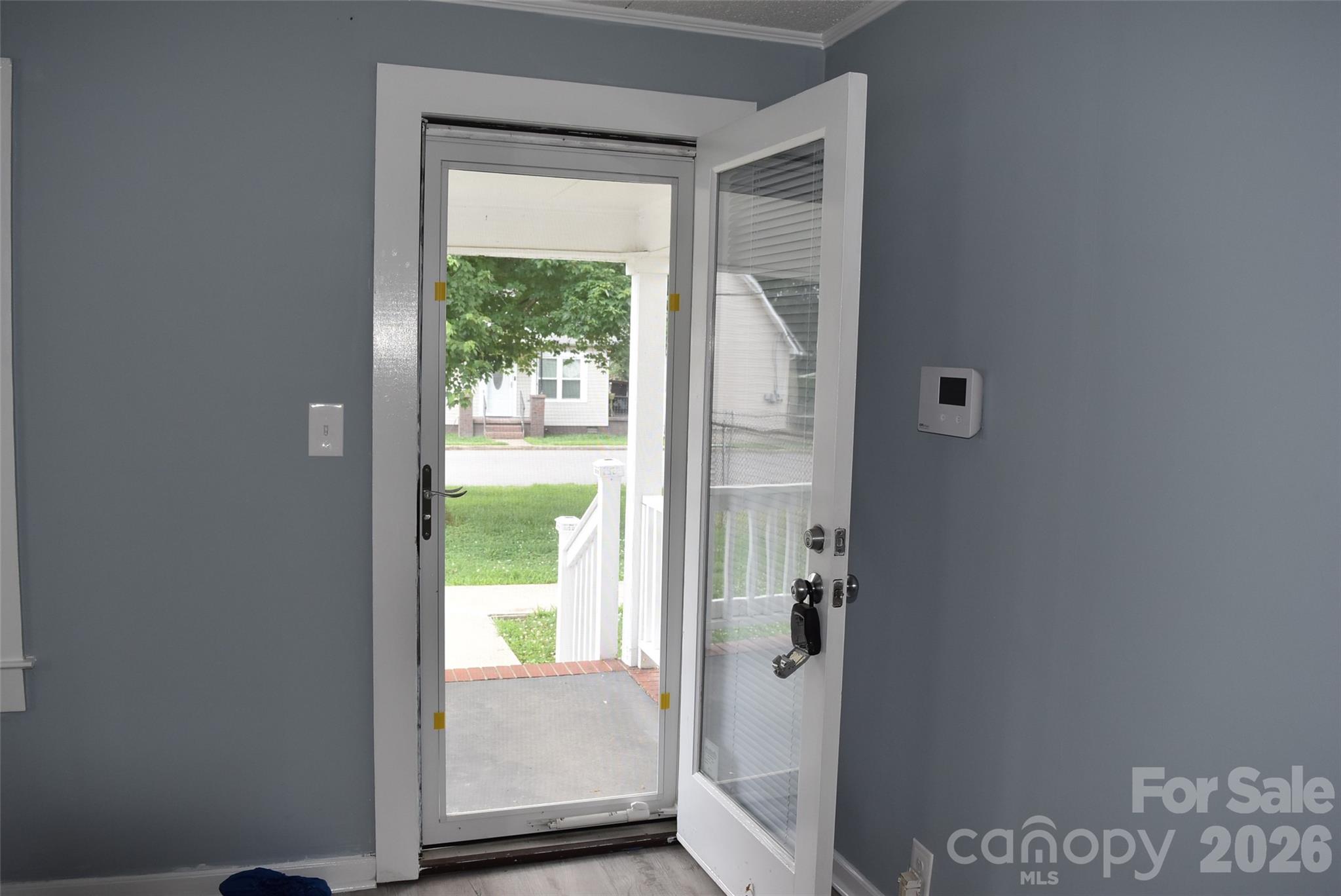 2825 Long Avenue Property Photo 2