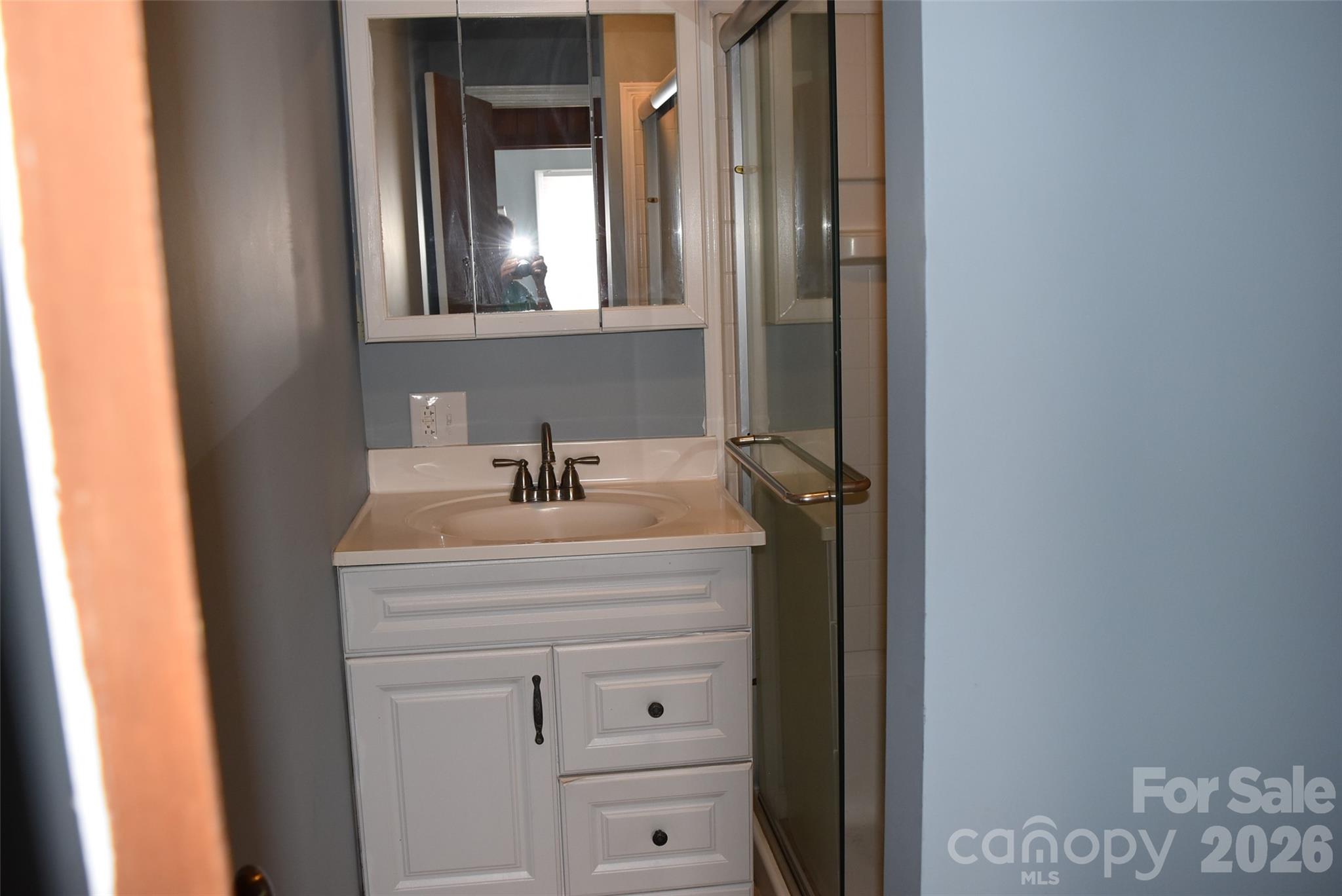 2825 Long Avenue Property Photo 11