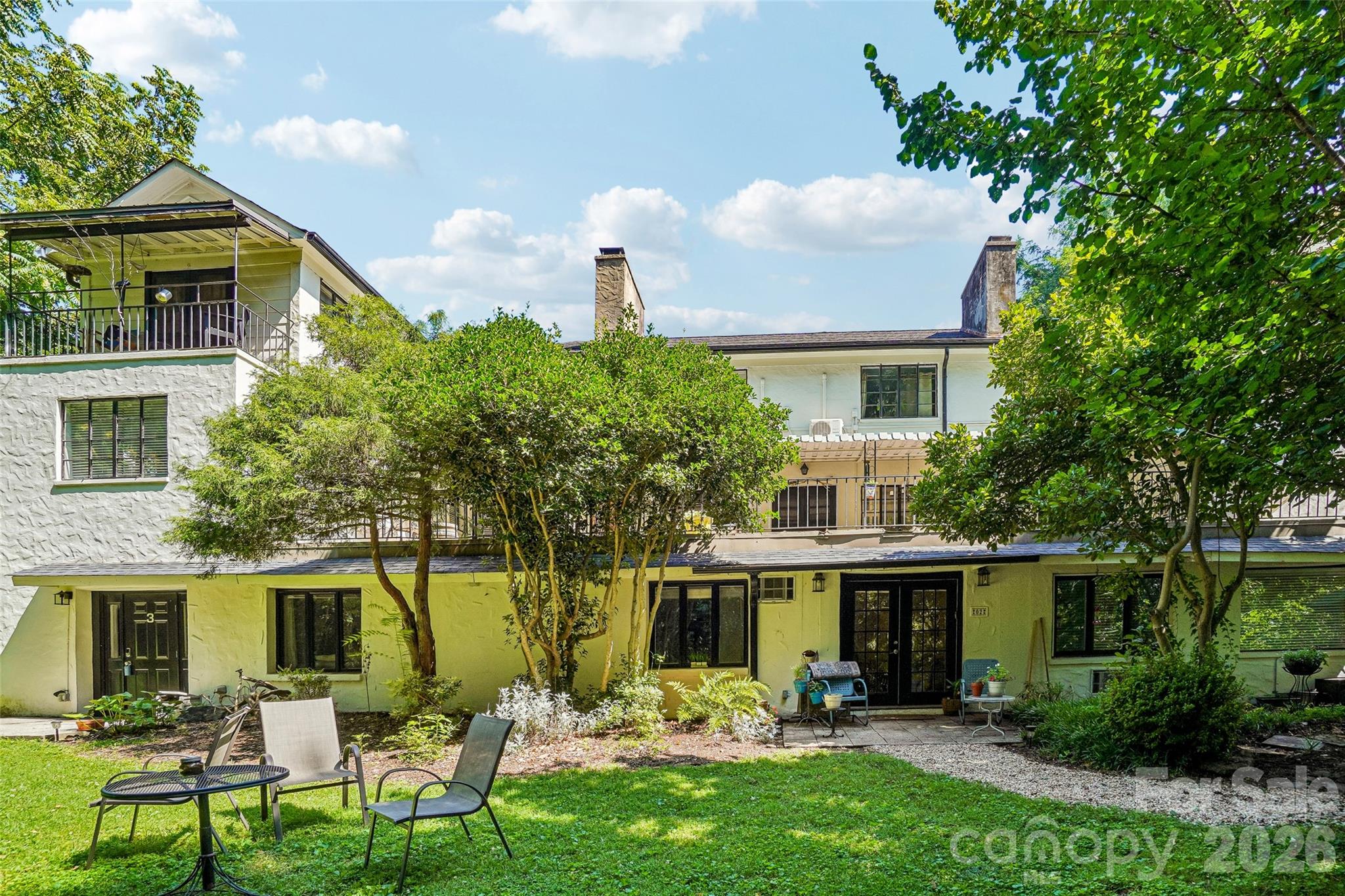 161 Melrose Avenue 3 Property Photo 12