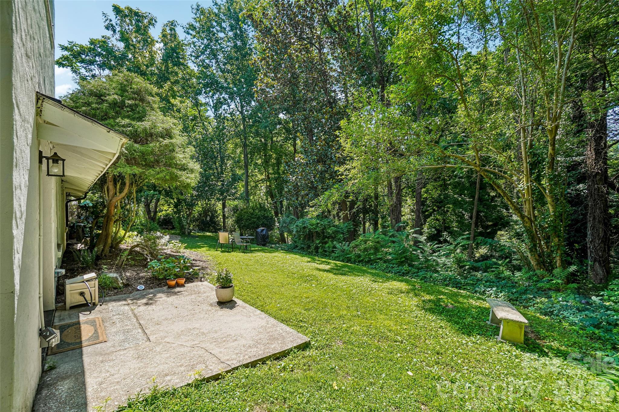 161 Melrose Avenue 3 Property Photo 14