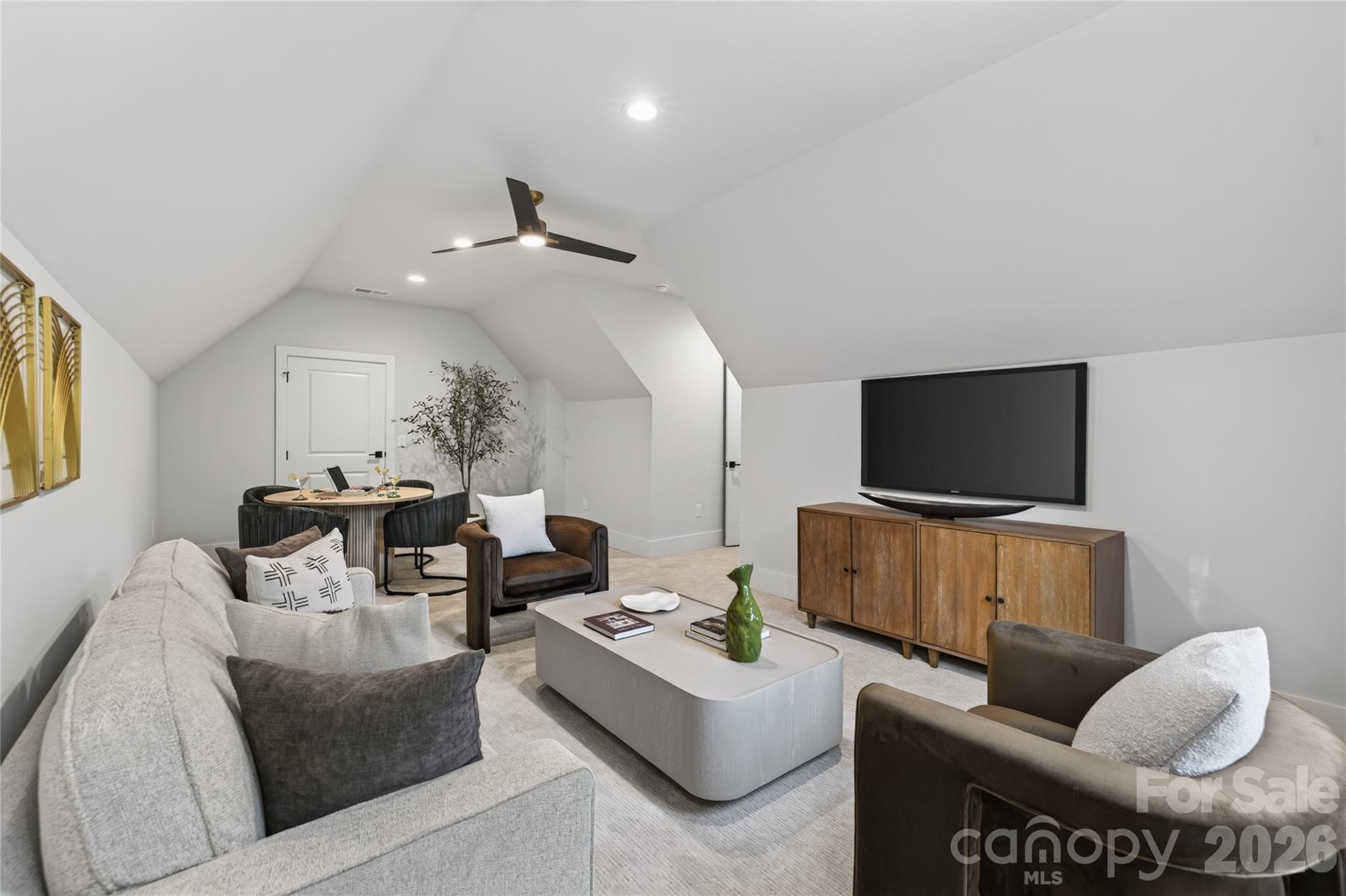 3119 Shenandoah Avenue Property Photo 24