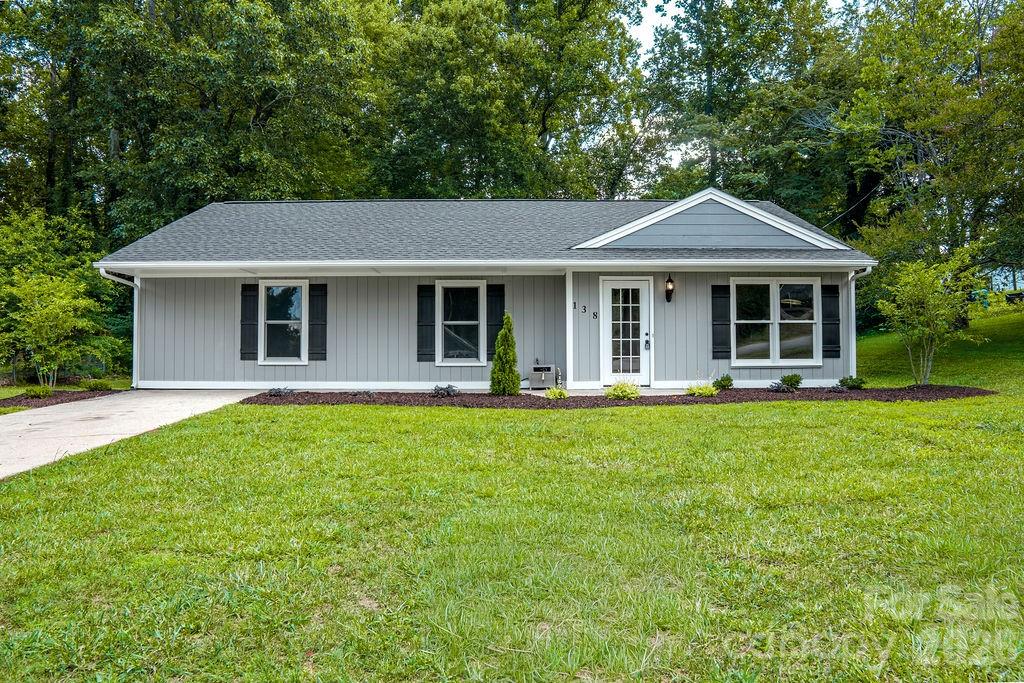 138 Oak Hill Drive Property Photo 1