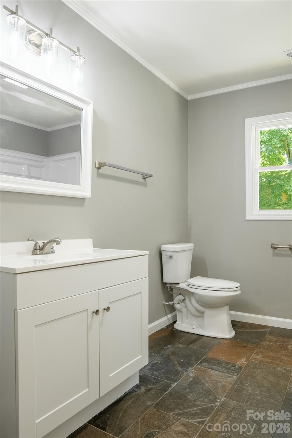 138 Oak Hill Drive Property Photo 18